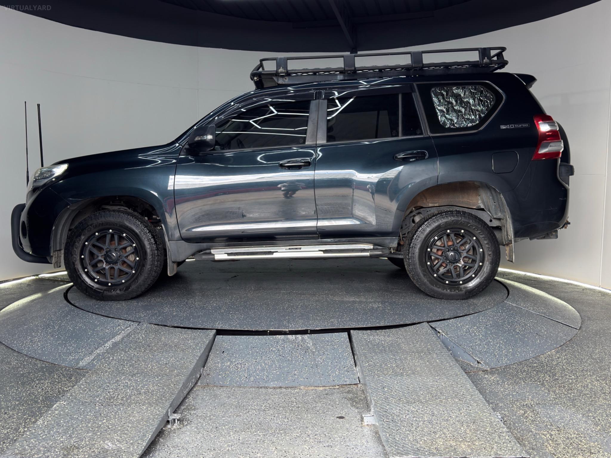 Toyota Landcruiser Prado