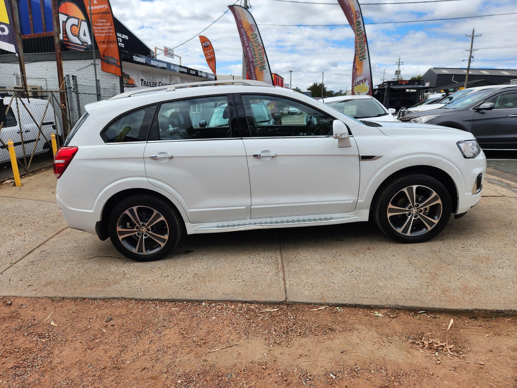 HOLDEN CAPTIVA