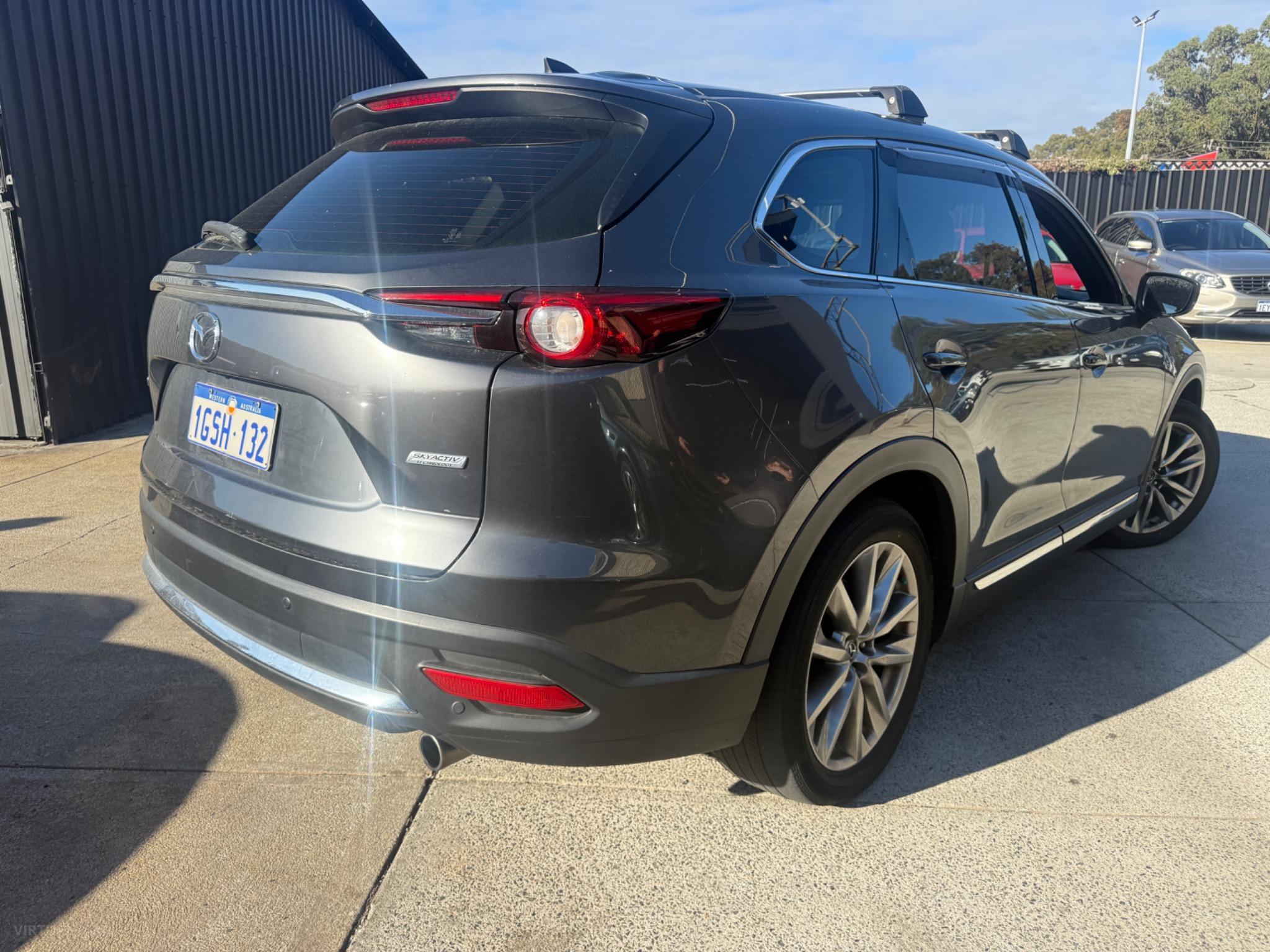 Mazda CX-9