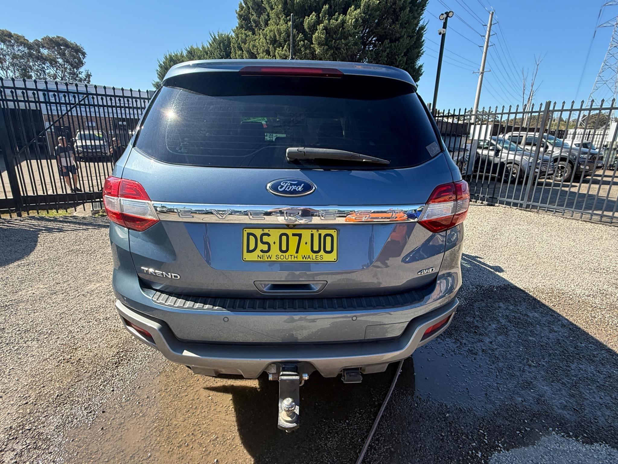 FORD EVEREST