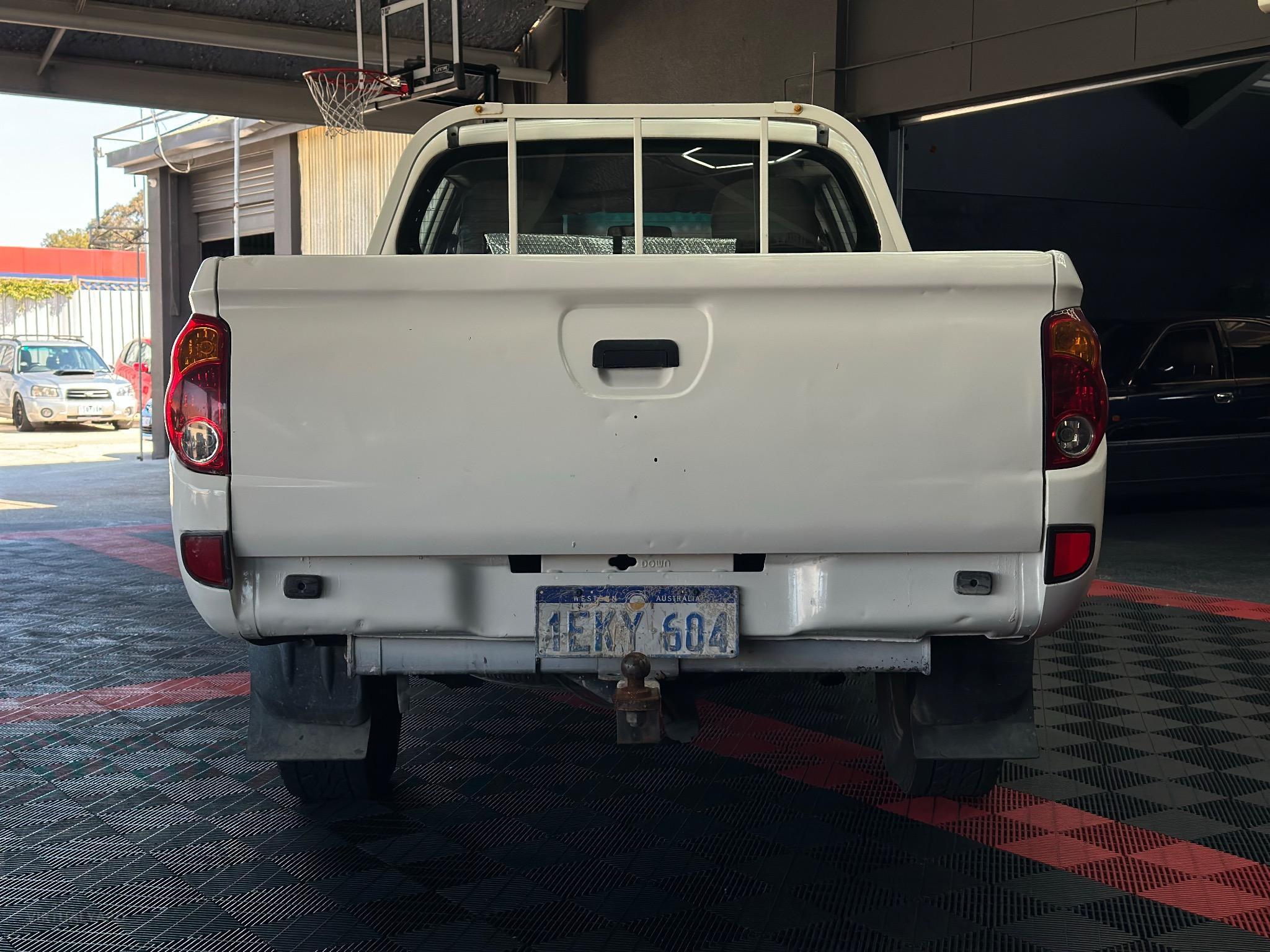 Mitsubishi Triton