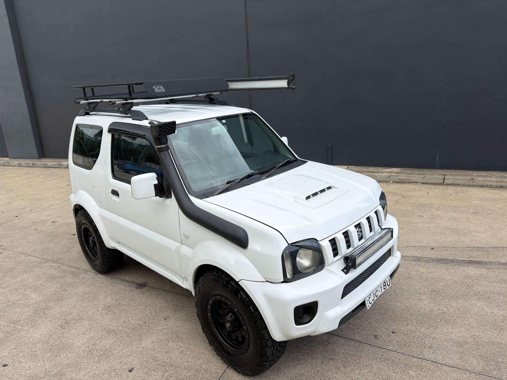 SUZUKI JIMNY SN413 T6 SIERRA HARDTOP 3DR MAN 5SP 4X4 1.3I image 21