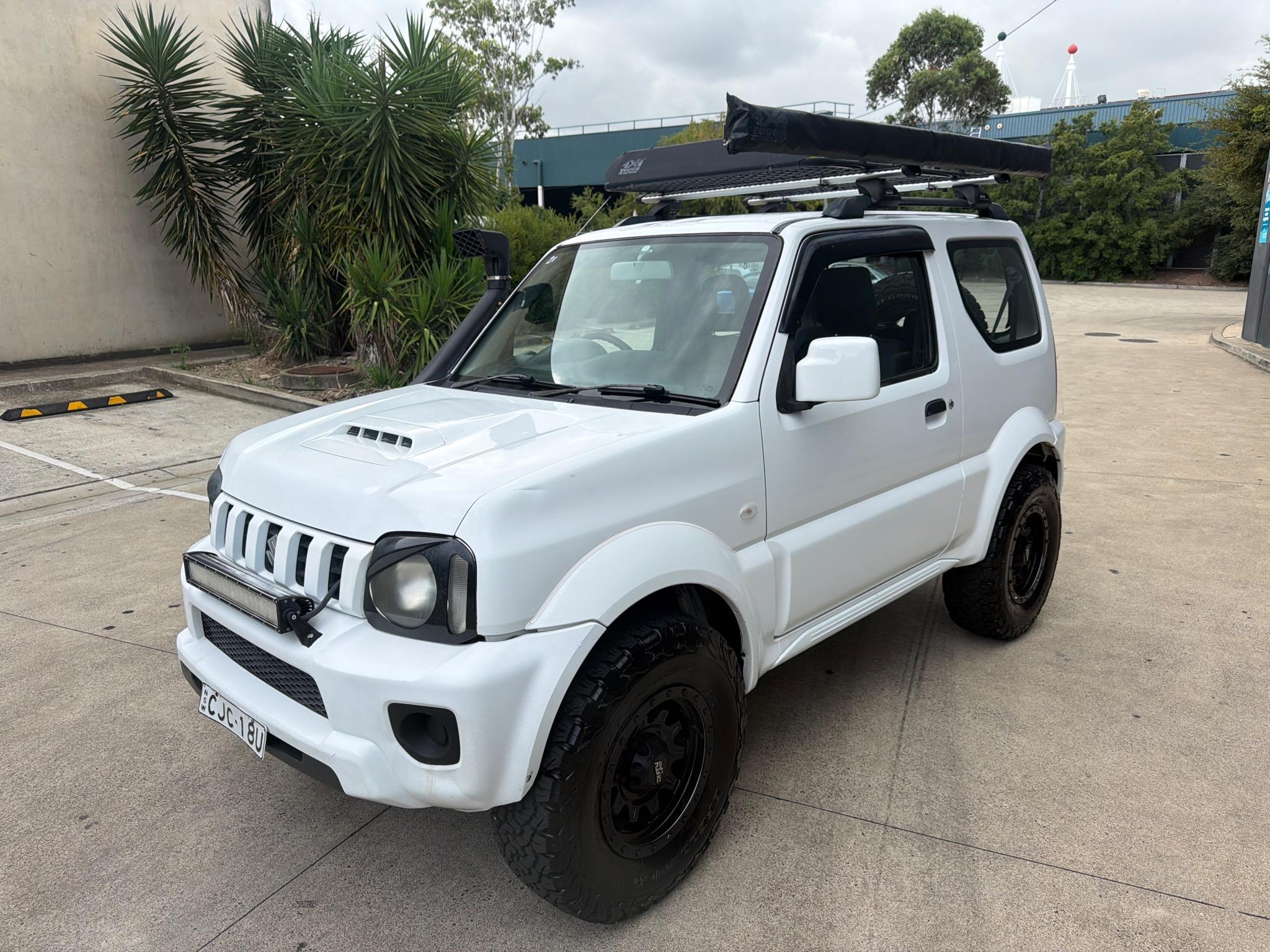 SUZUKI JIMNY SN413 T6 SIERRA HARDTOP 3DR MAN 5SP 4X4 1.3I image 6