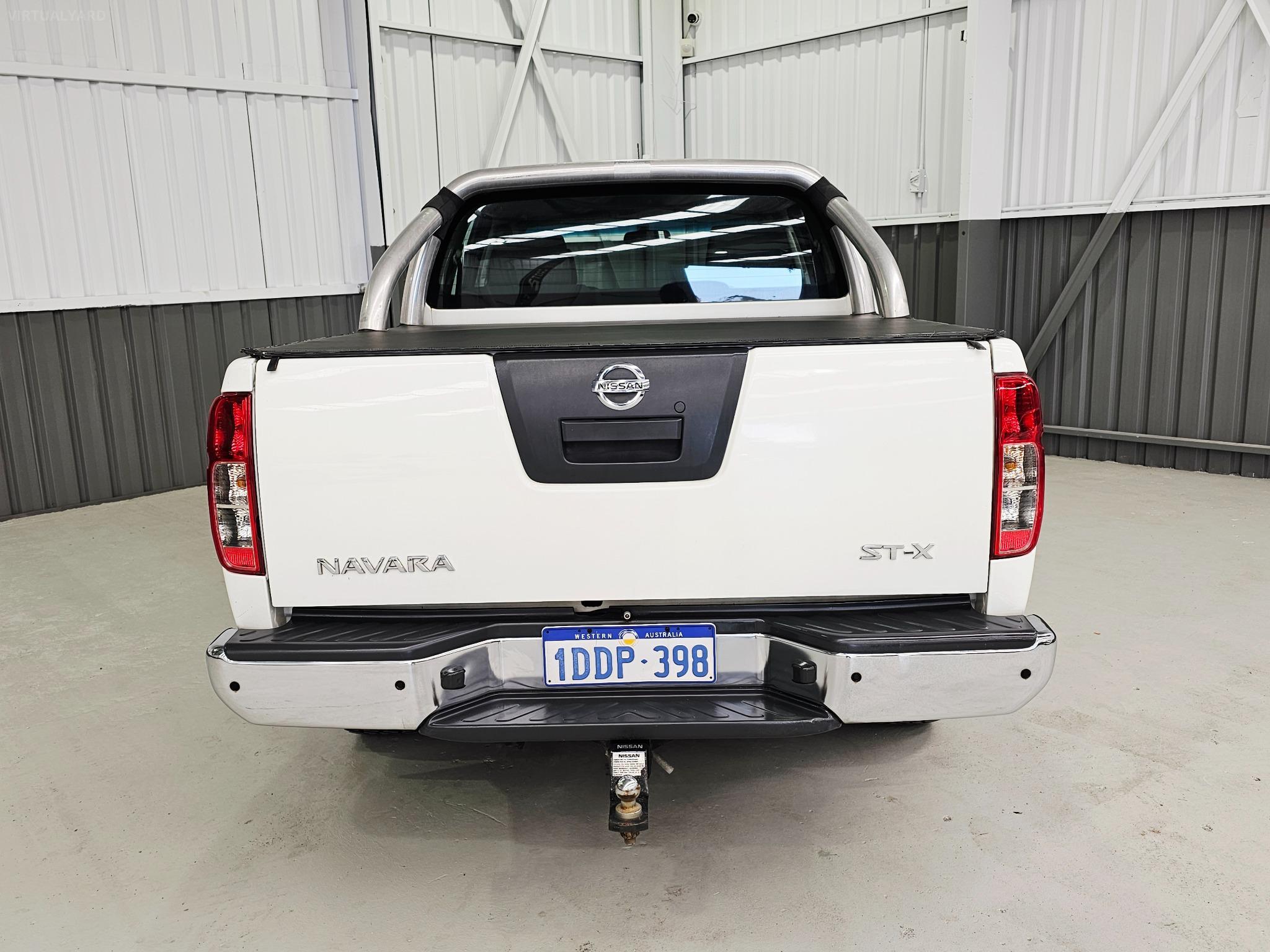 NISSAN NAVARA