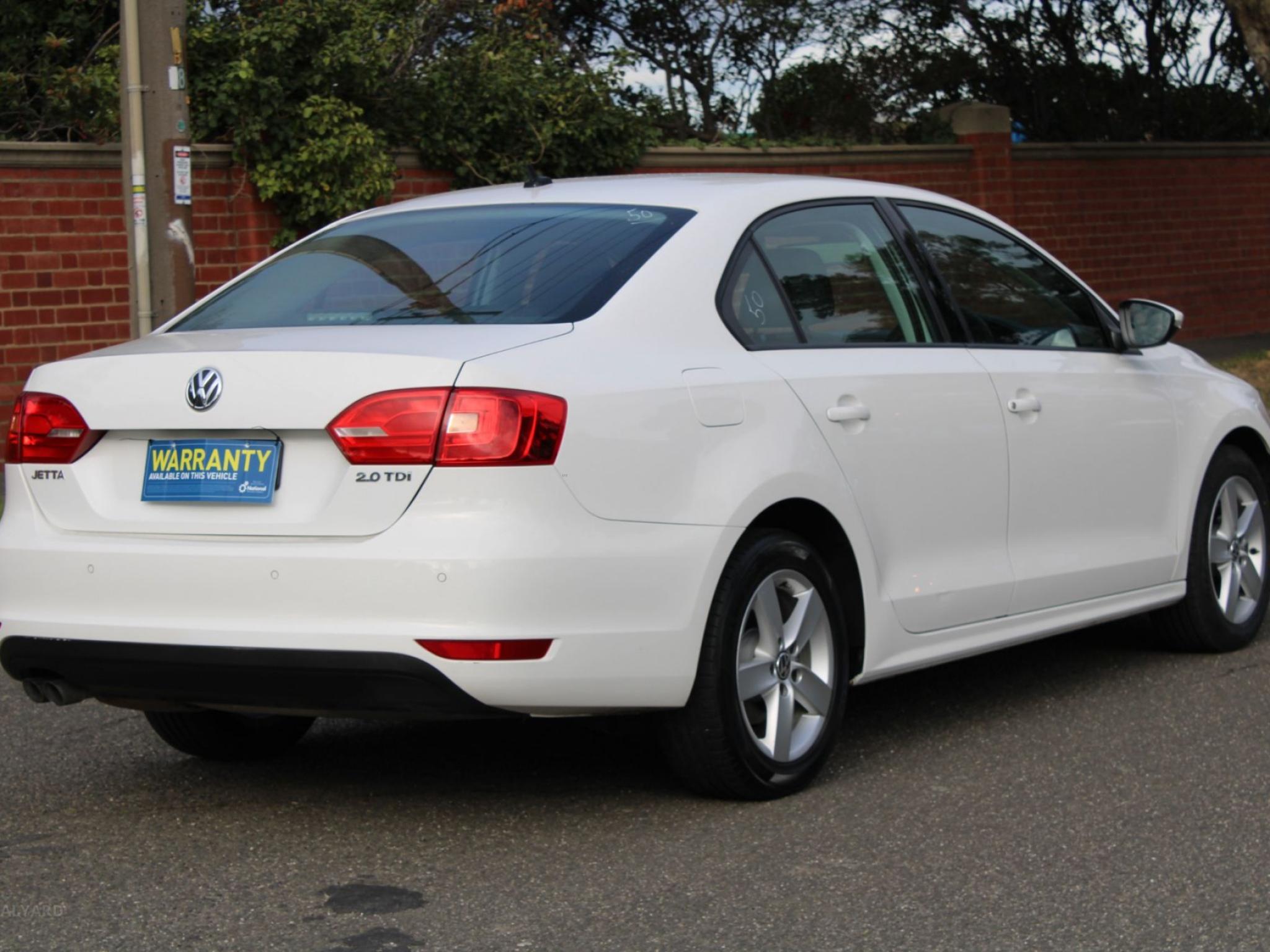 VOLKSWAGEN JETTA