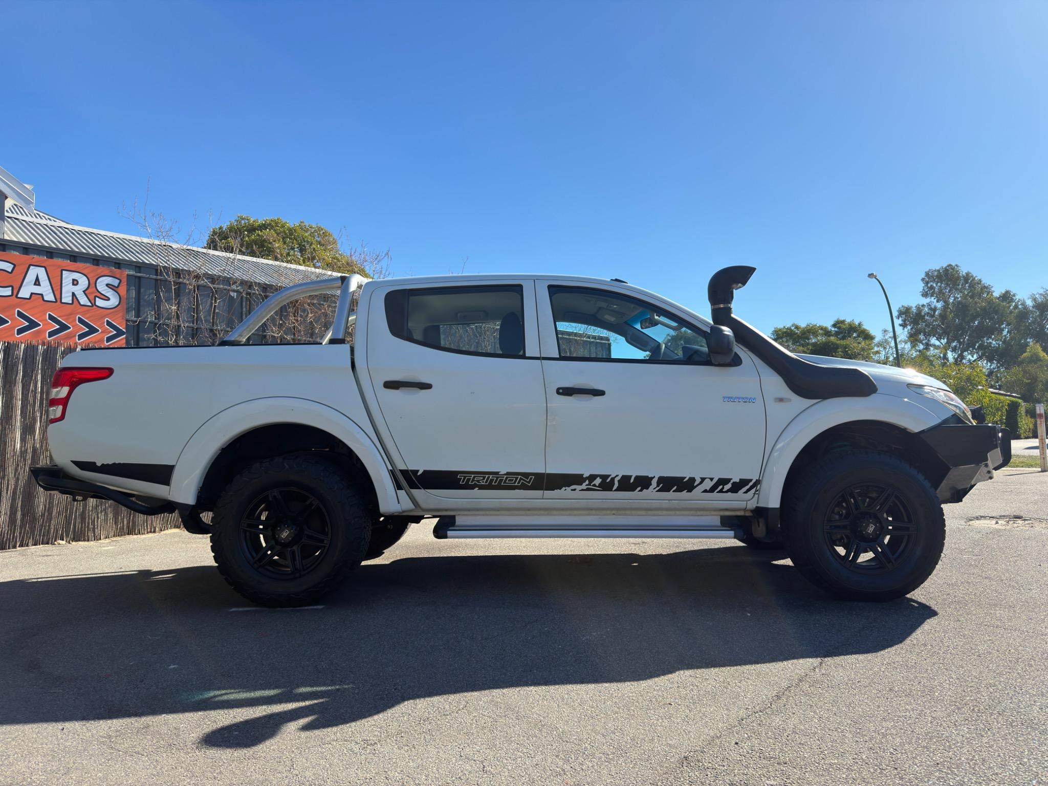 Mitsubishi Triton