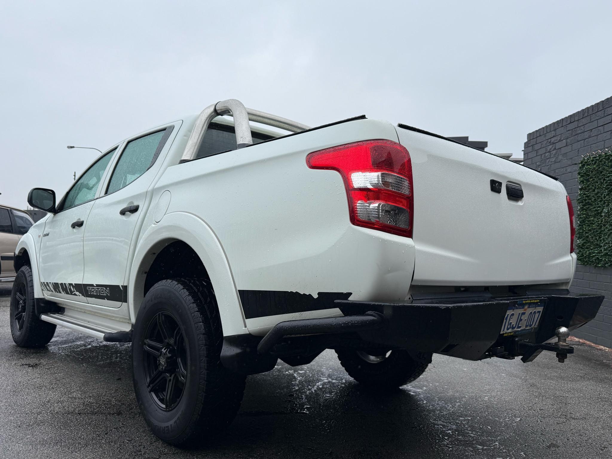 Mitsubishi Triton