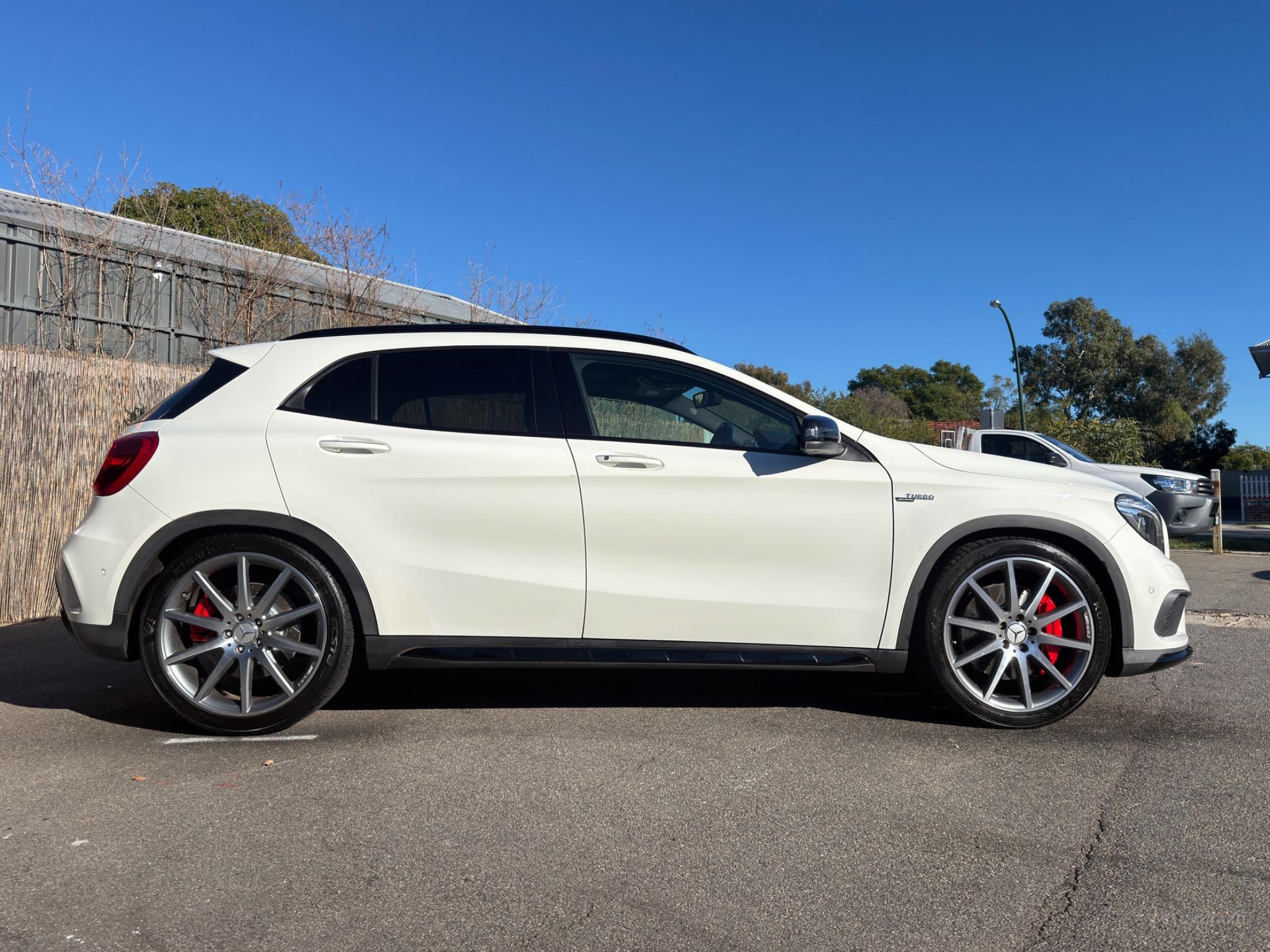 Mercedes-Benz GLA-Class