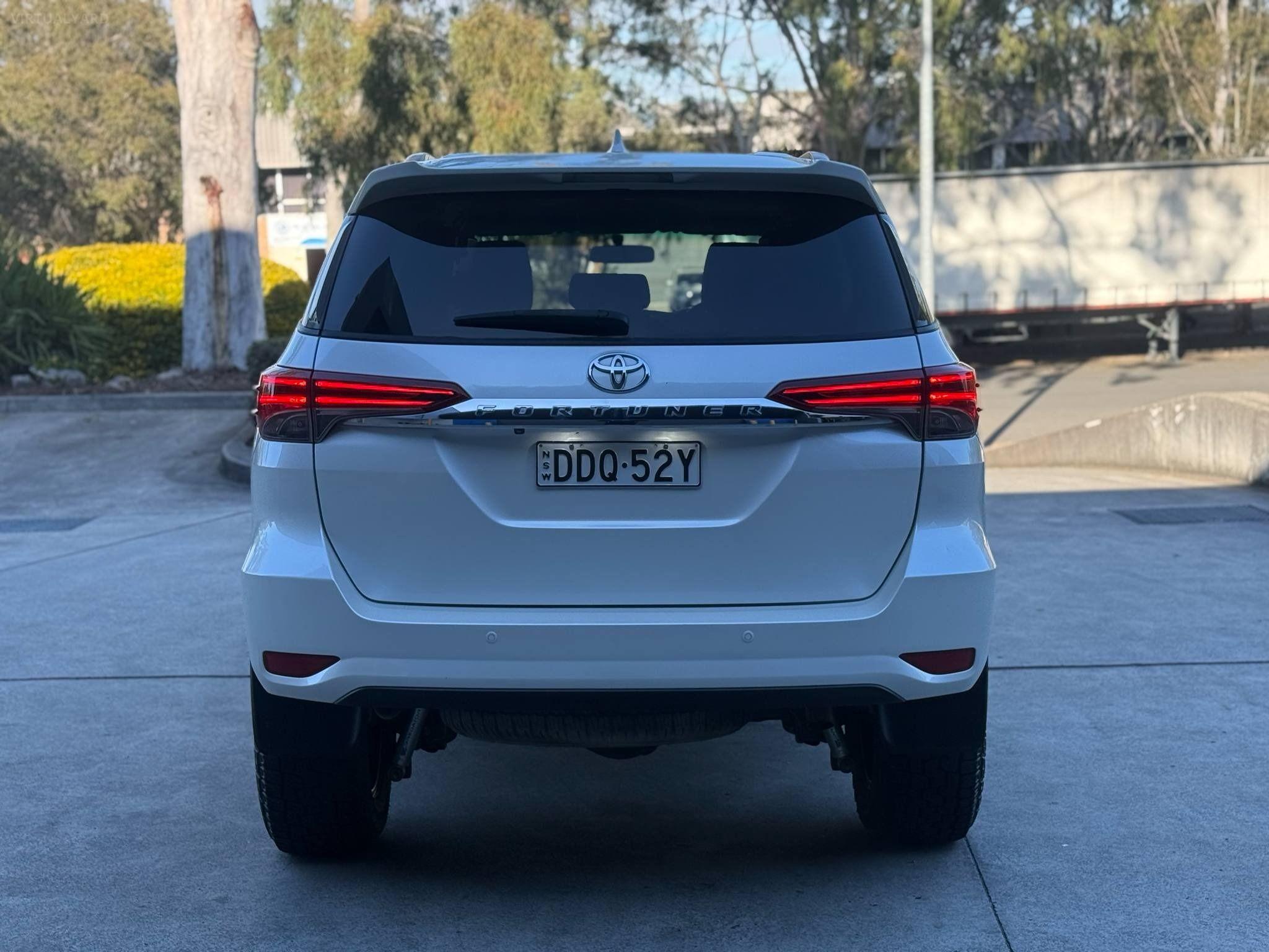 TOYOTA FORTUNER