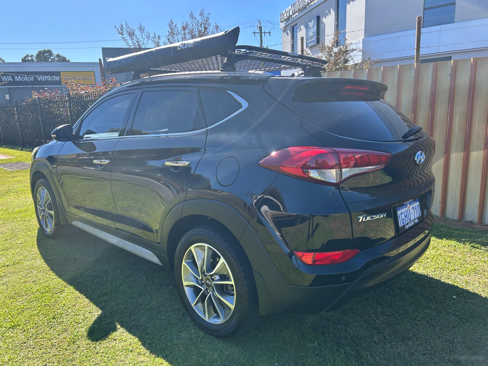 HYUNDAI TUCSON