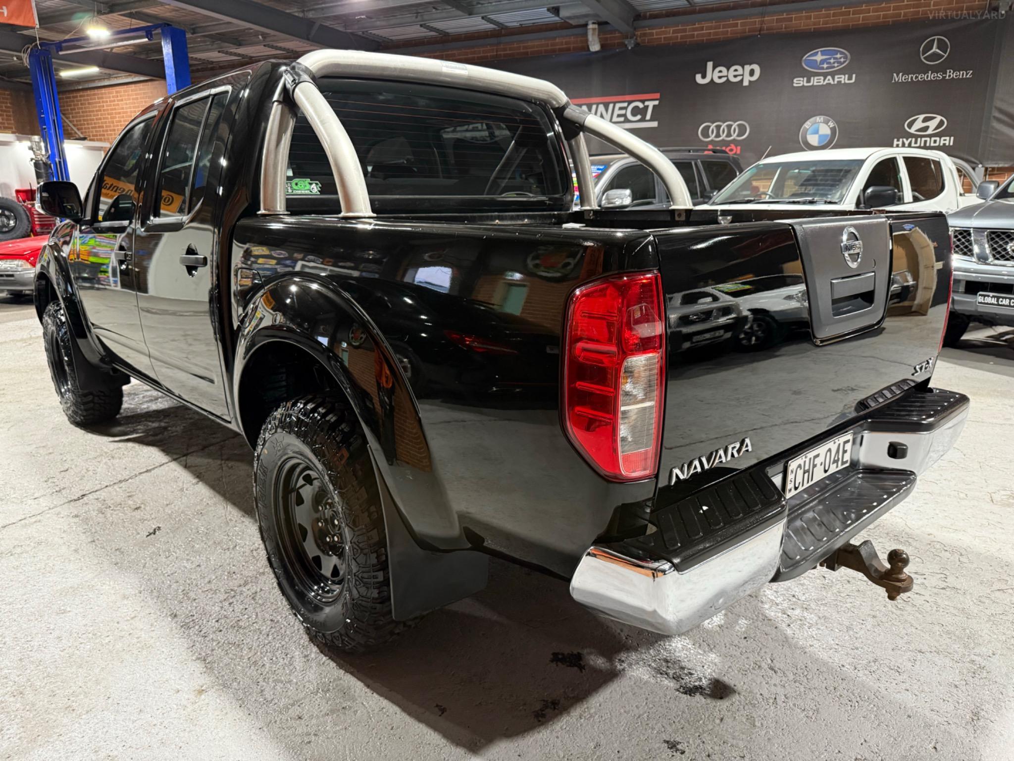 NISSAN NAVARA
