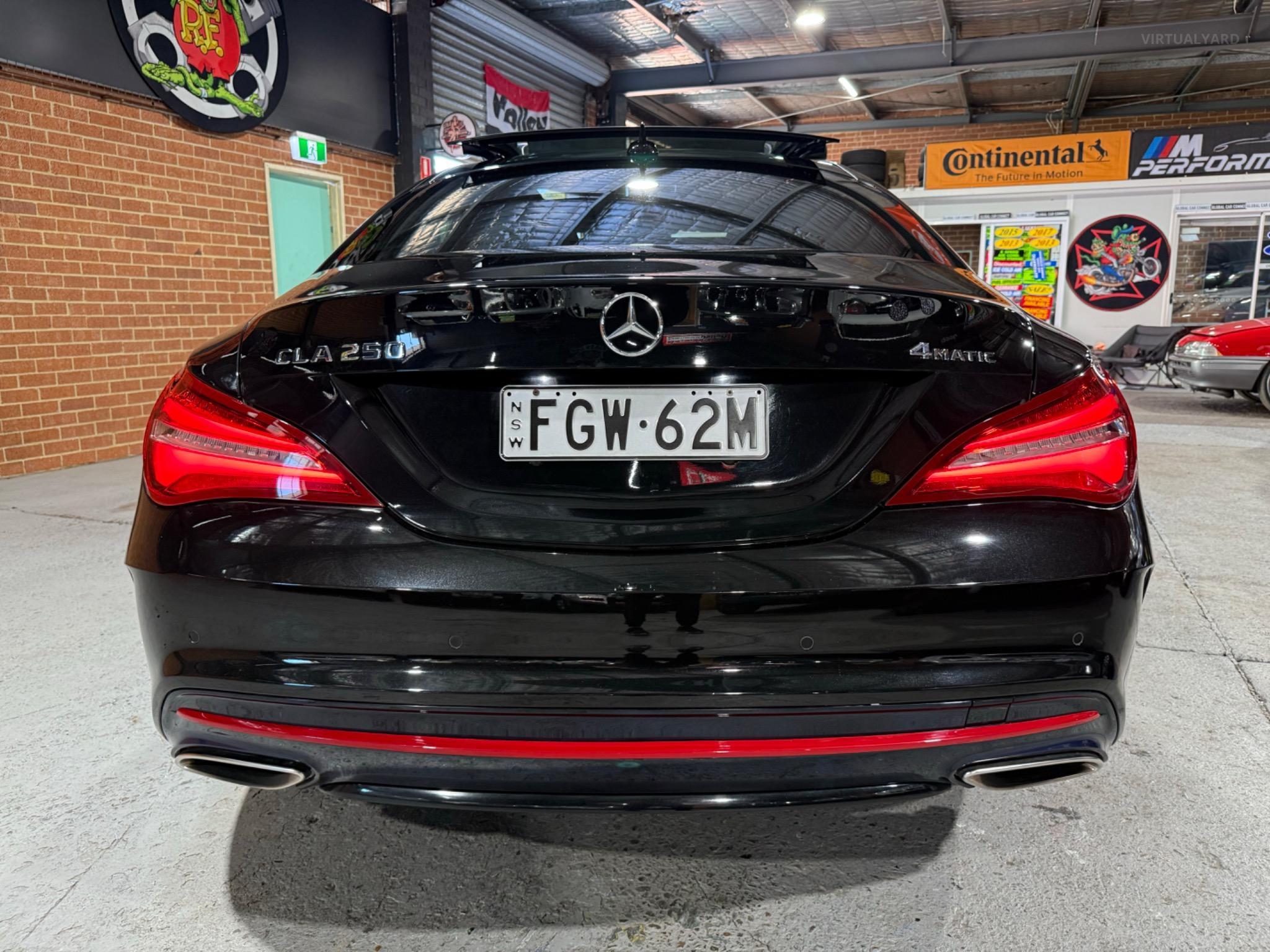MERCEDES-BENZ CLA