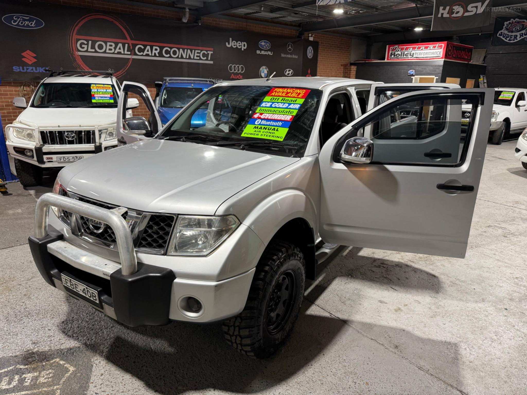 NISSAN NAVARA