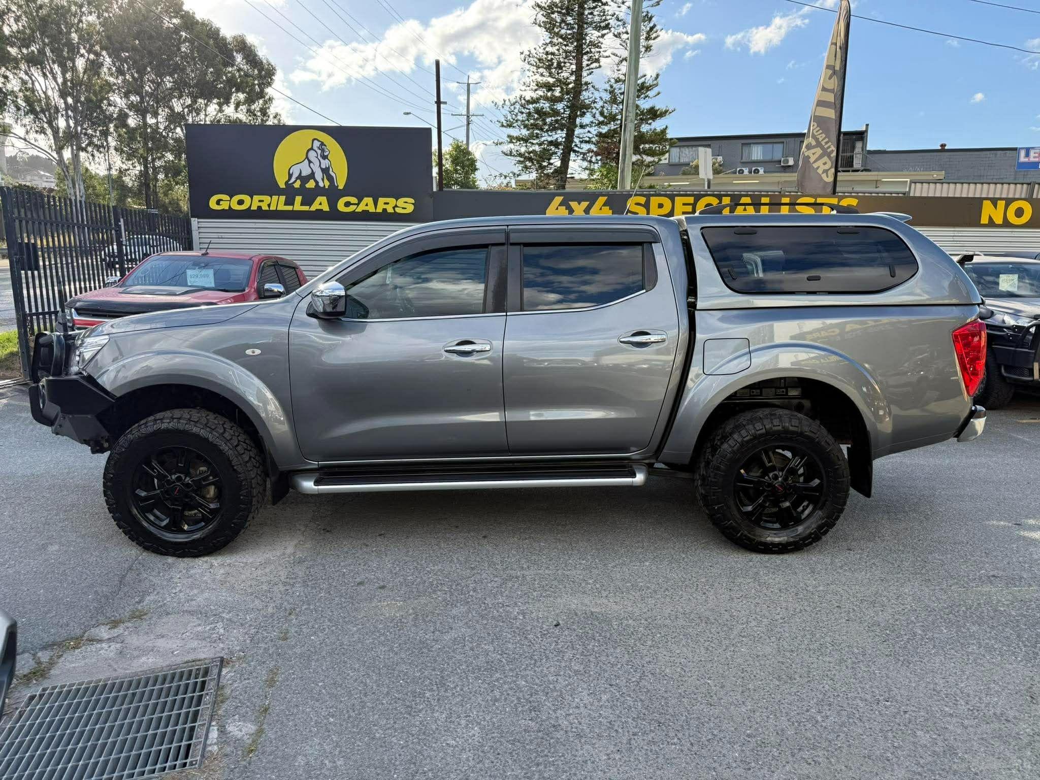 NISSAN NAVARA