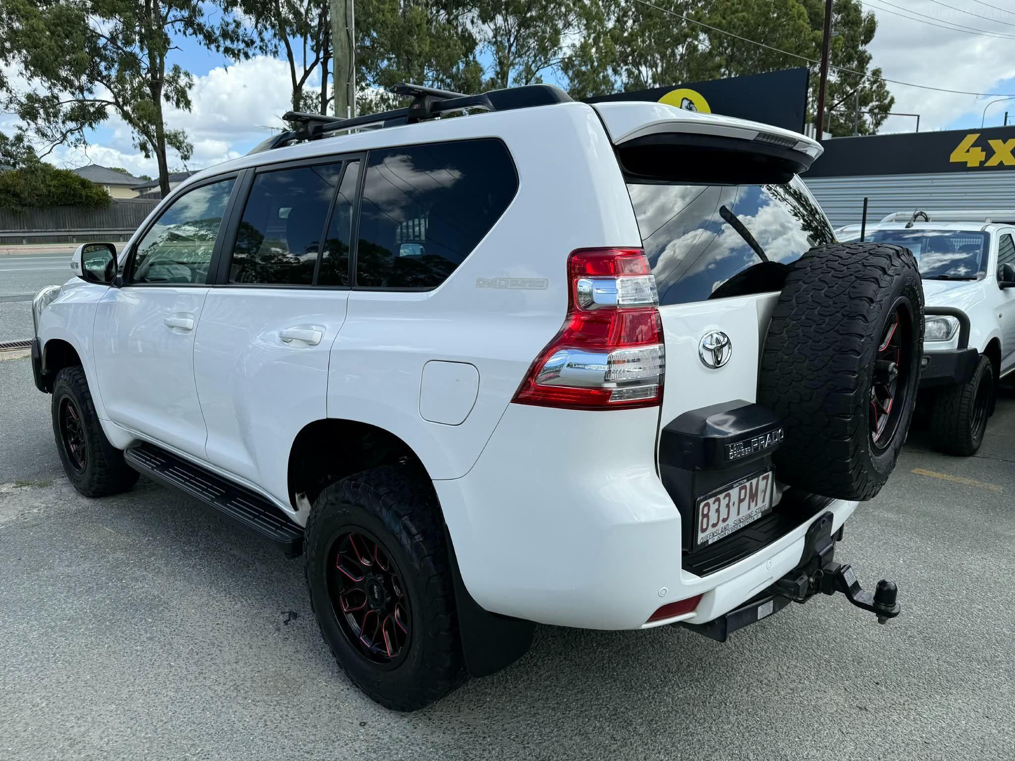 TOYOTA LANDCRUISER