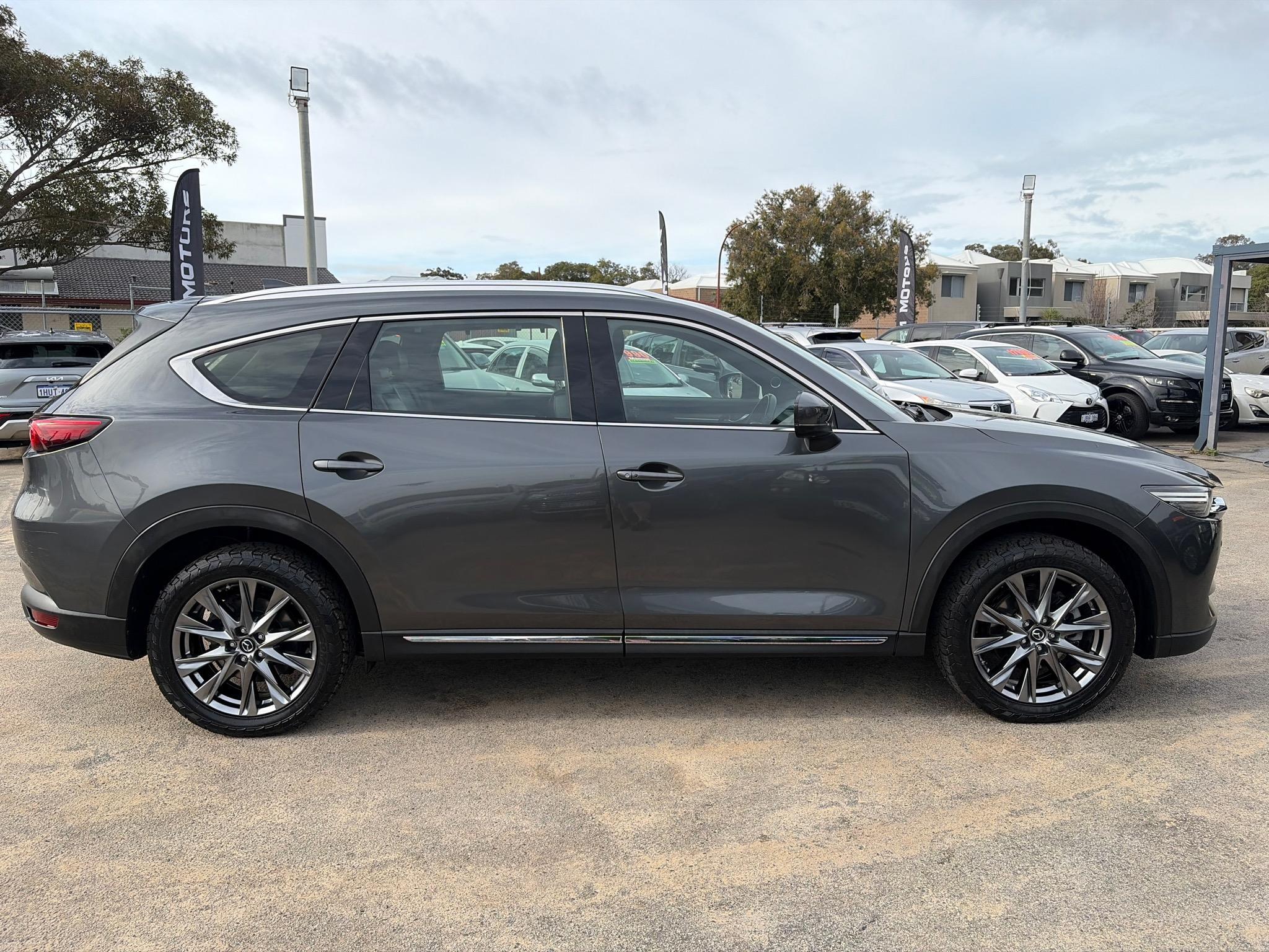 MAZDA CX-8