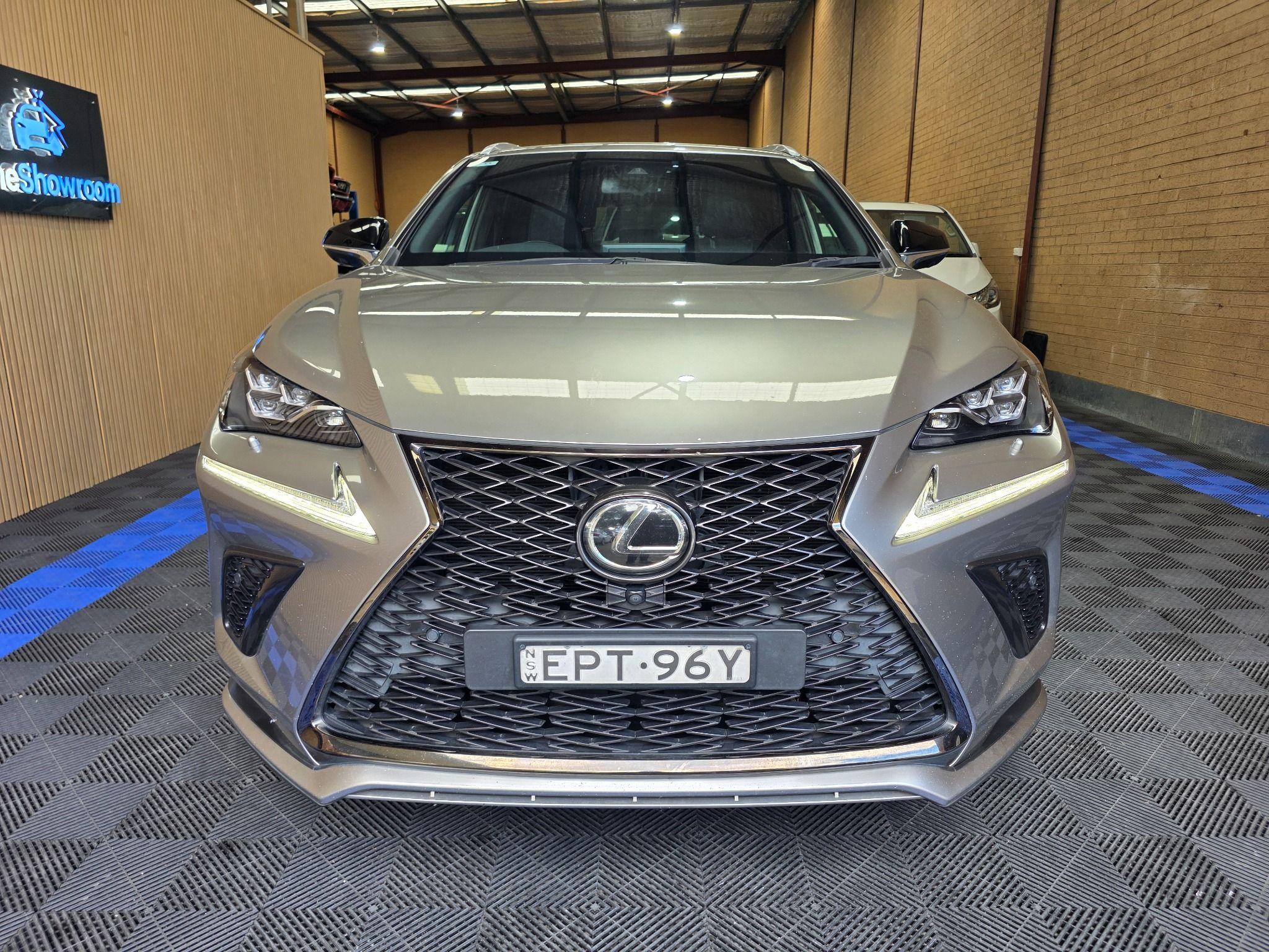 LEXUS NX300