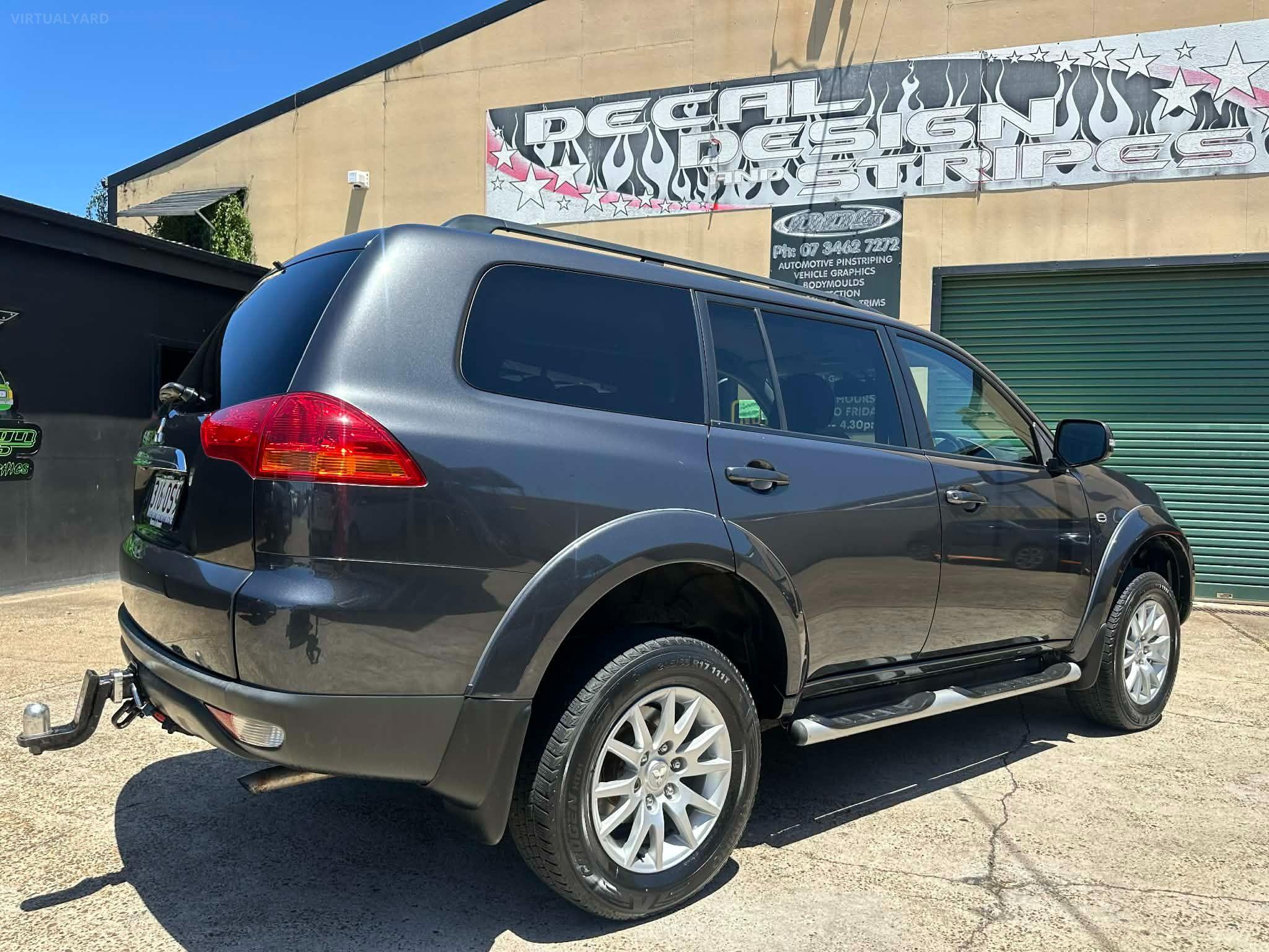 MITSUBISHI CHALLENGER