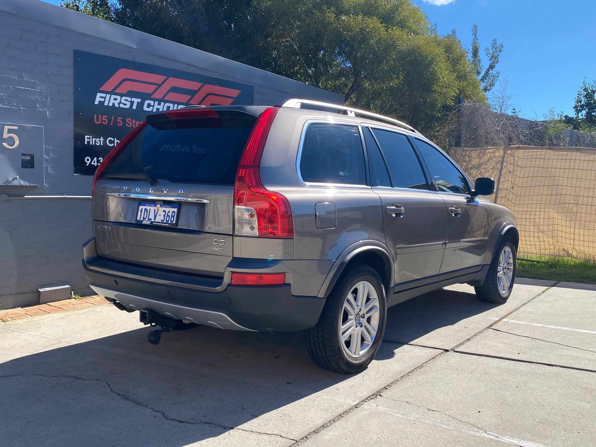 VOLVO XC90