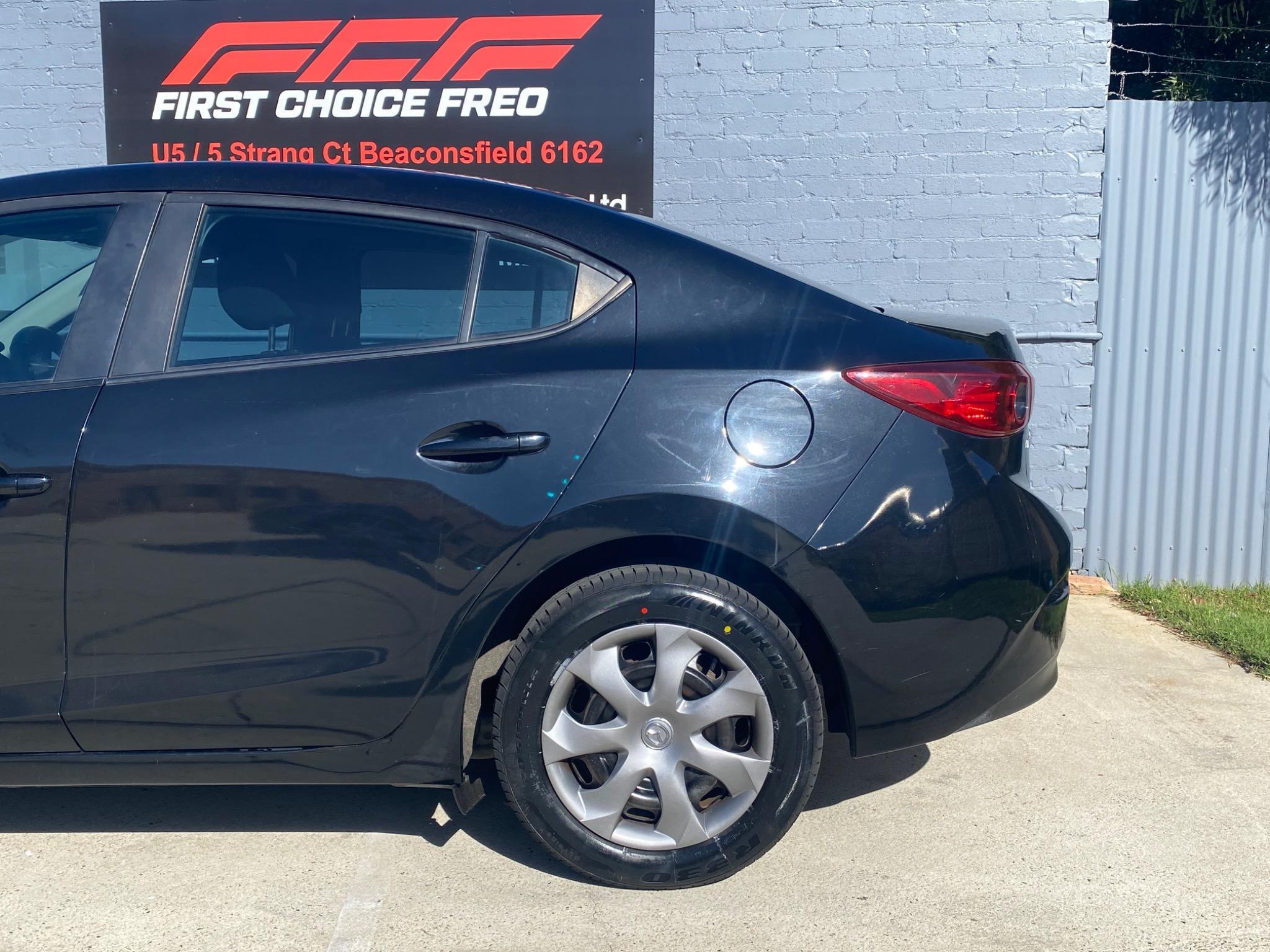 MAZDA MAZDA3