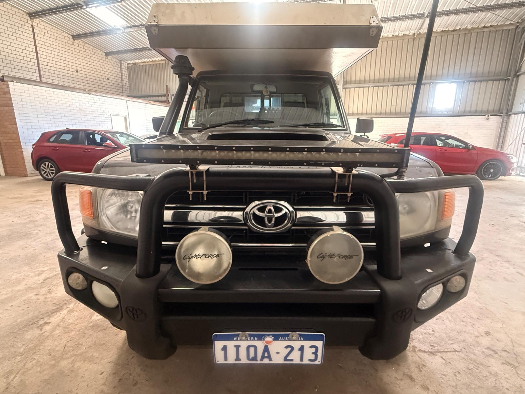 TOYOTA LANDCRUISER