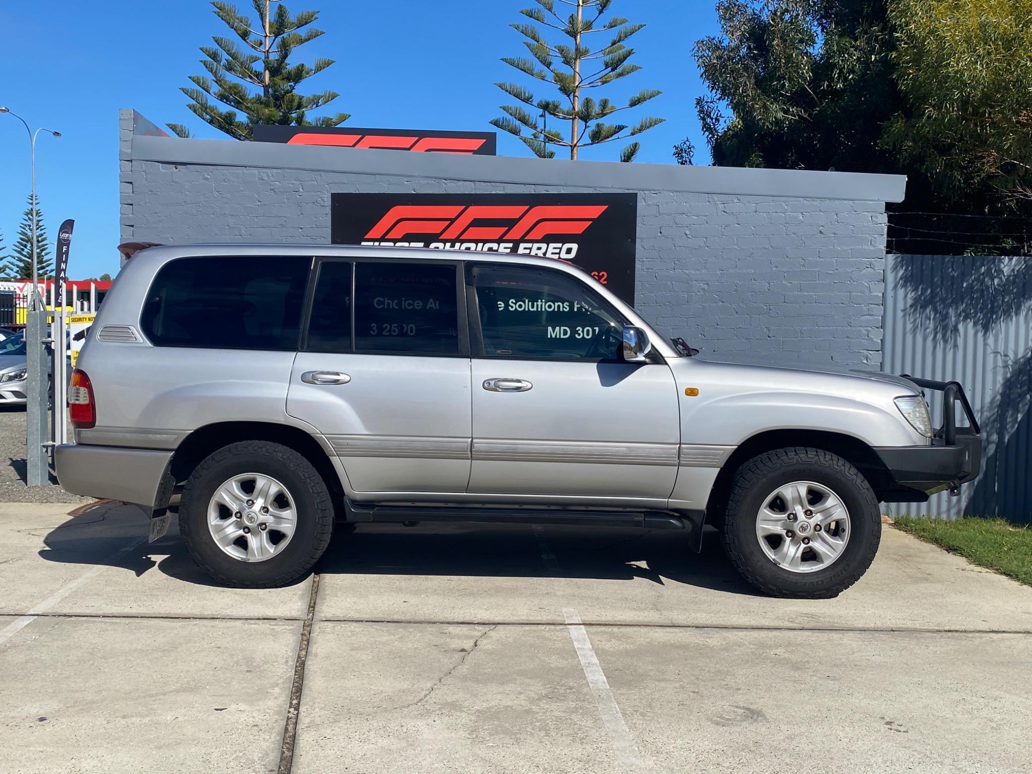 TOYOTA LANDCRUISER