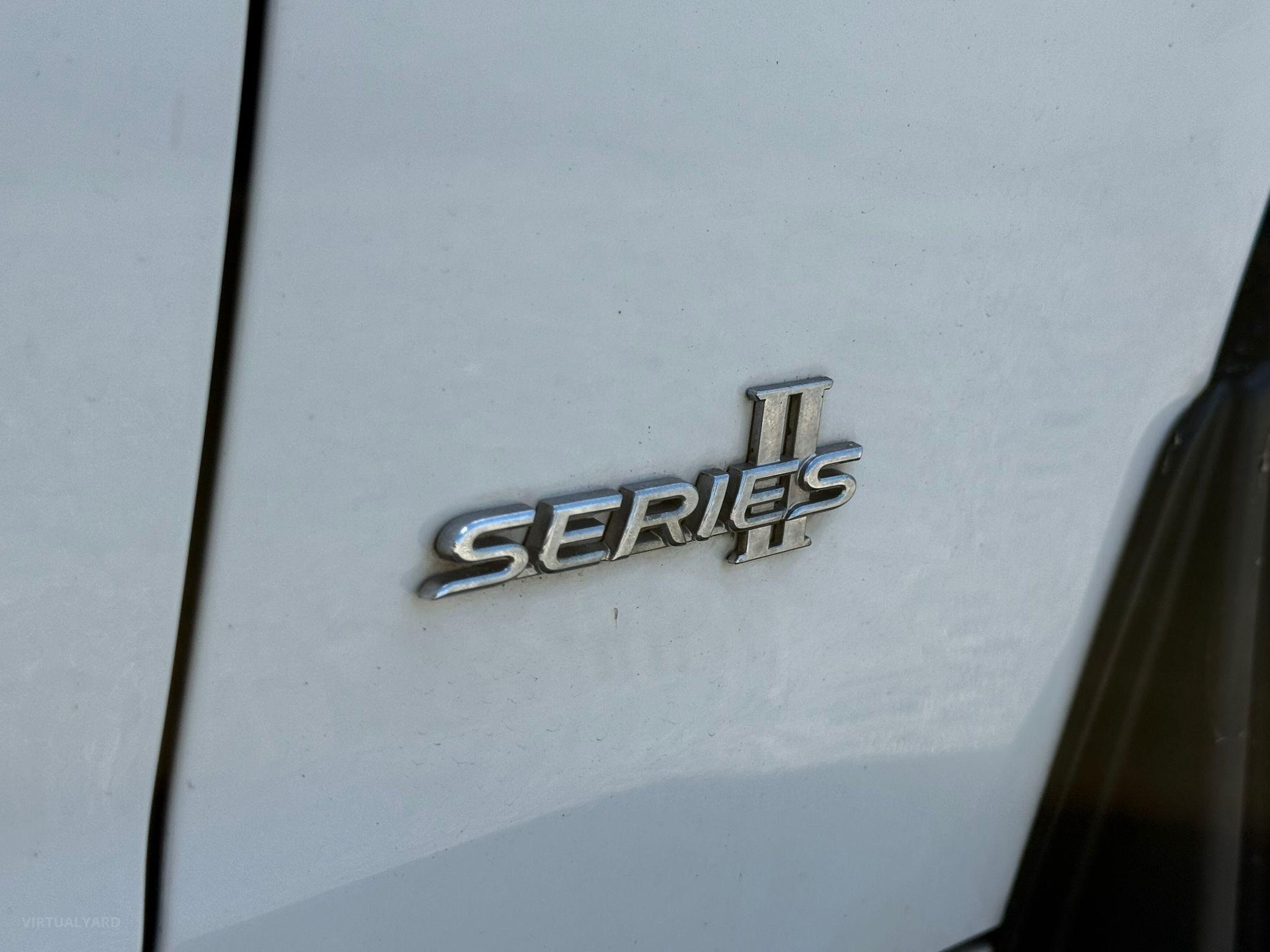 HOLDEN COMMODORE