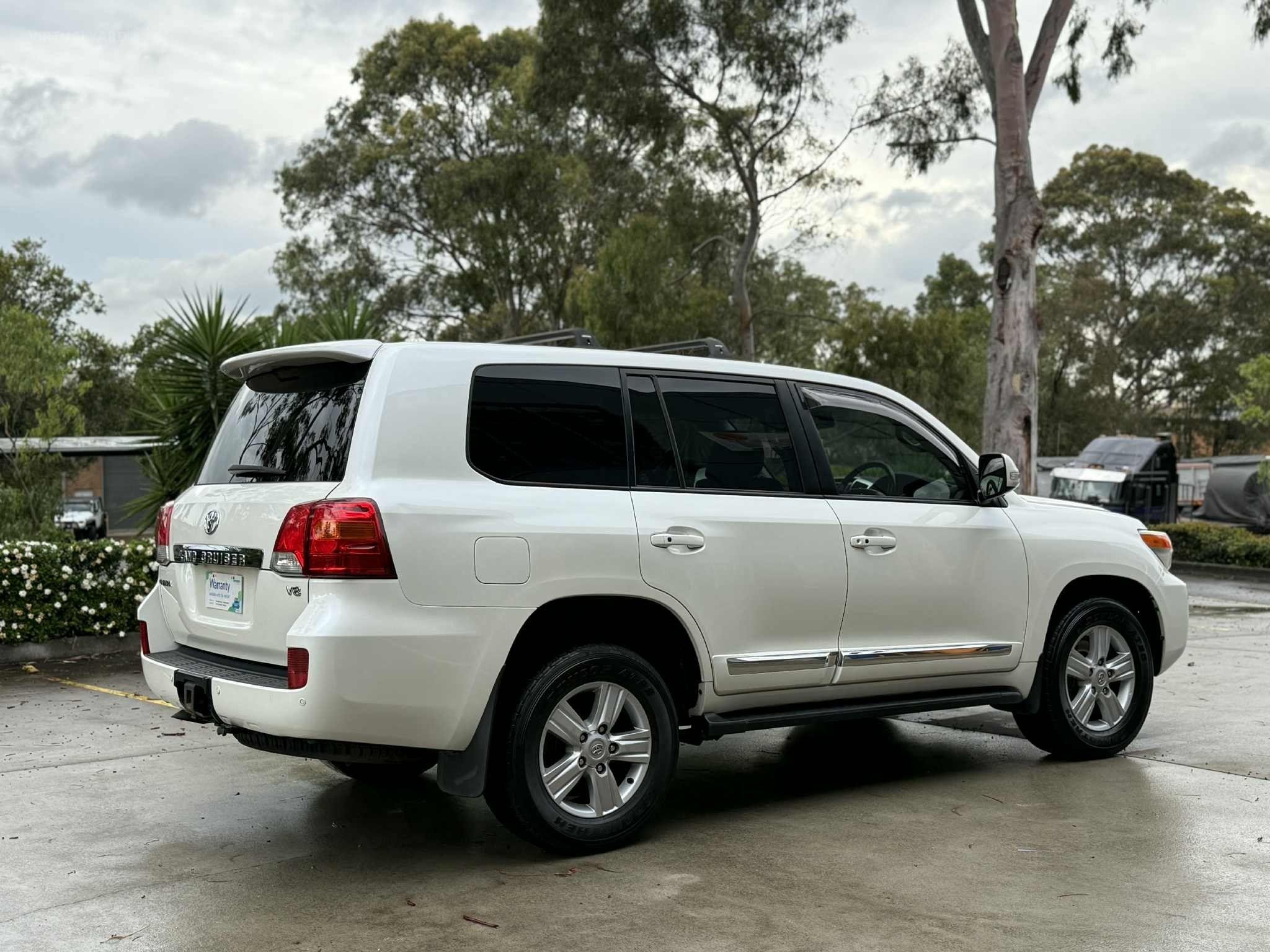TOYOTA LANDCRUISER