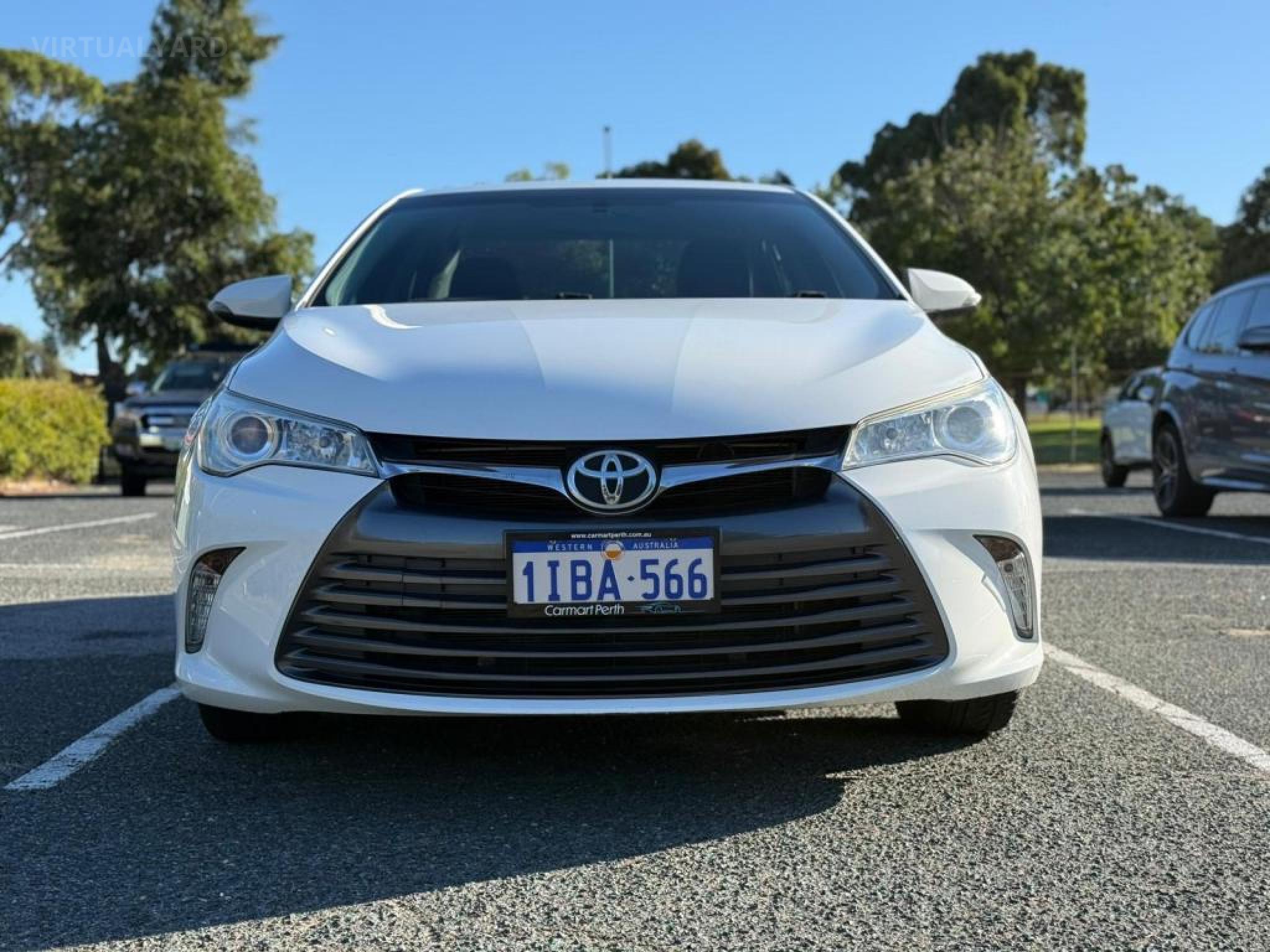 TOYOTA CAMRY