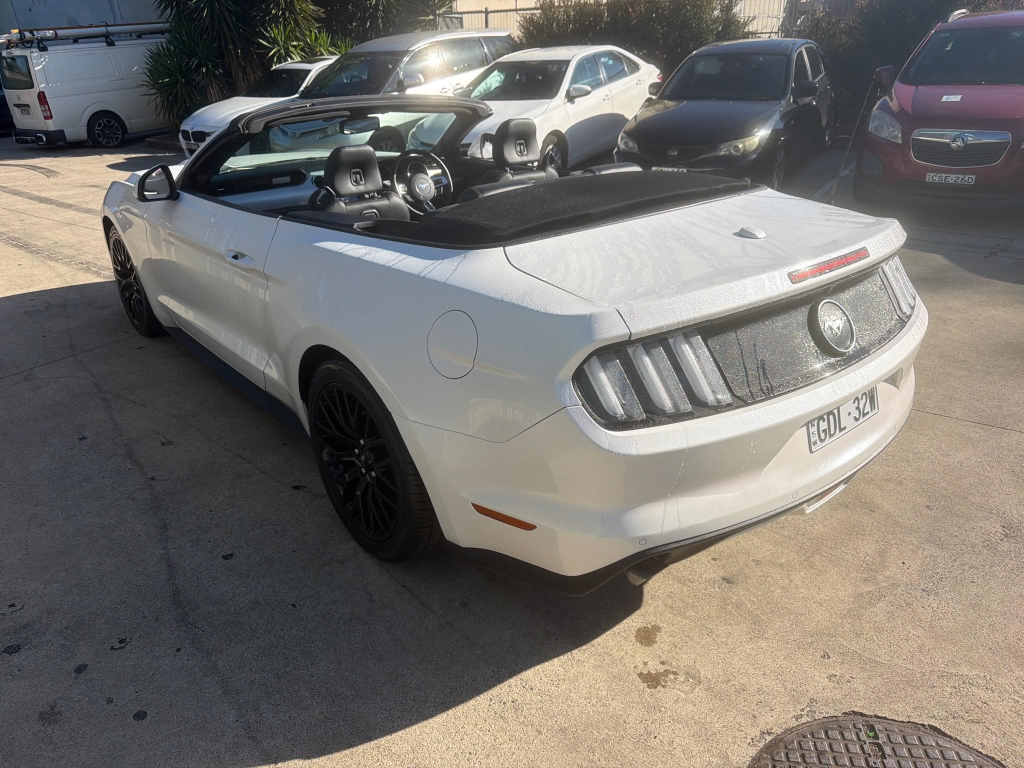 FORD MUSTANG FM CONVERTIBLE 2DR SELECTSHIFT 6SP, 2.3T [MY17] image 14