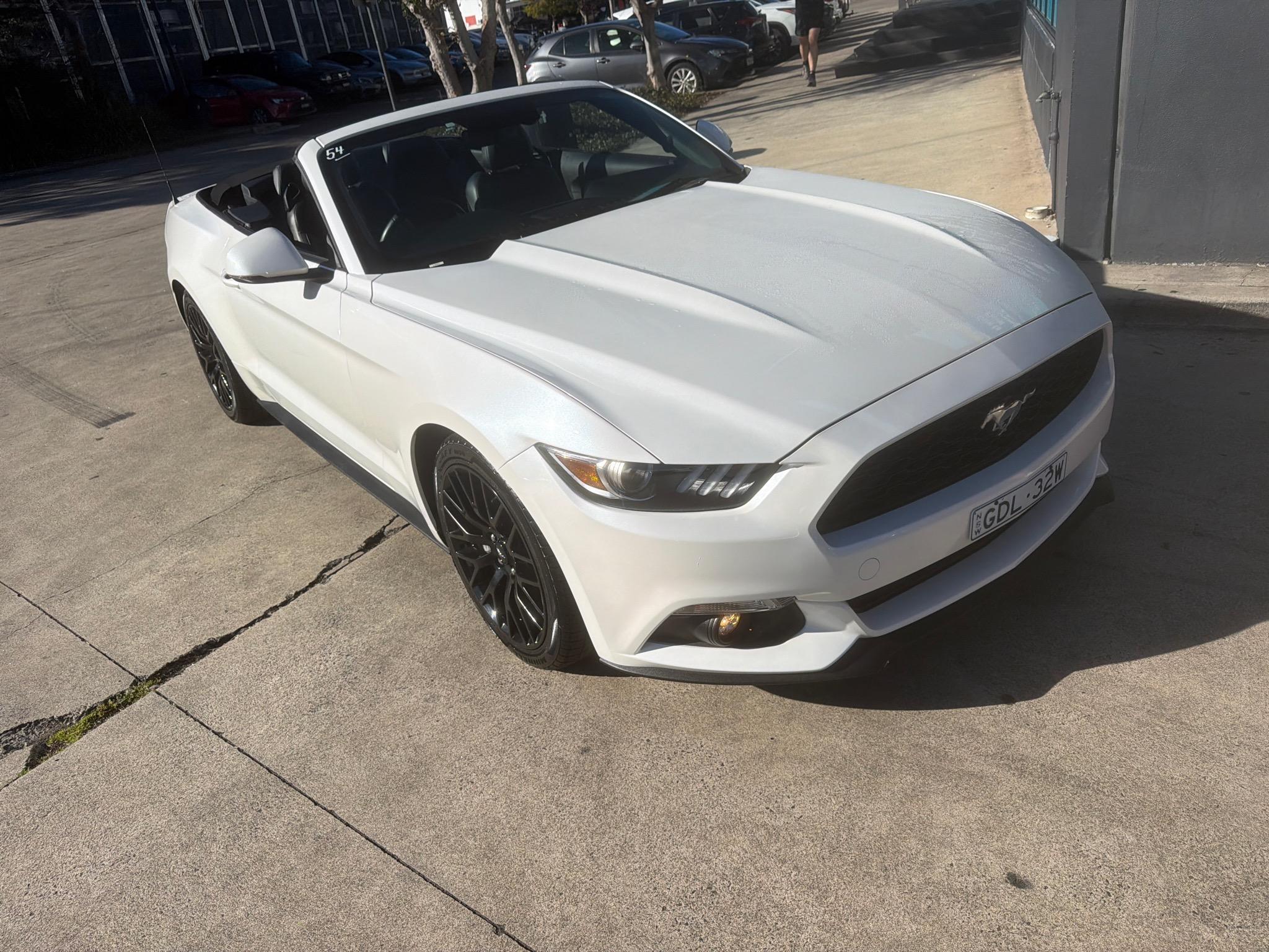 FORD MUSTANG FM CONVERTIBLE 2DR SELECTSHIFT 6SP, 2.3T [MY17] image 20
