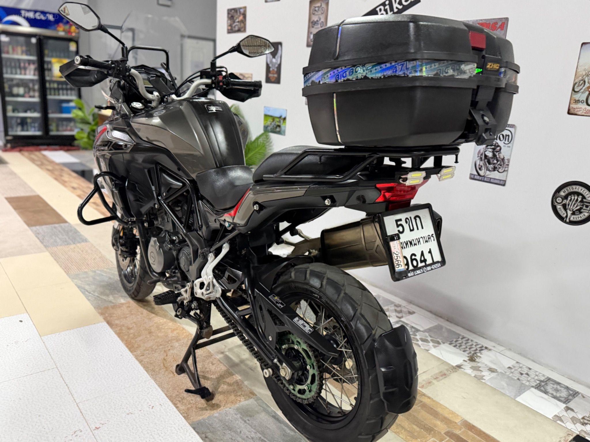 BENELLI TRK 502X ABS