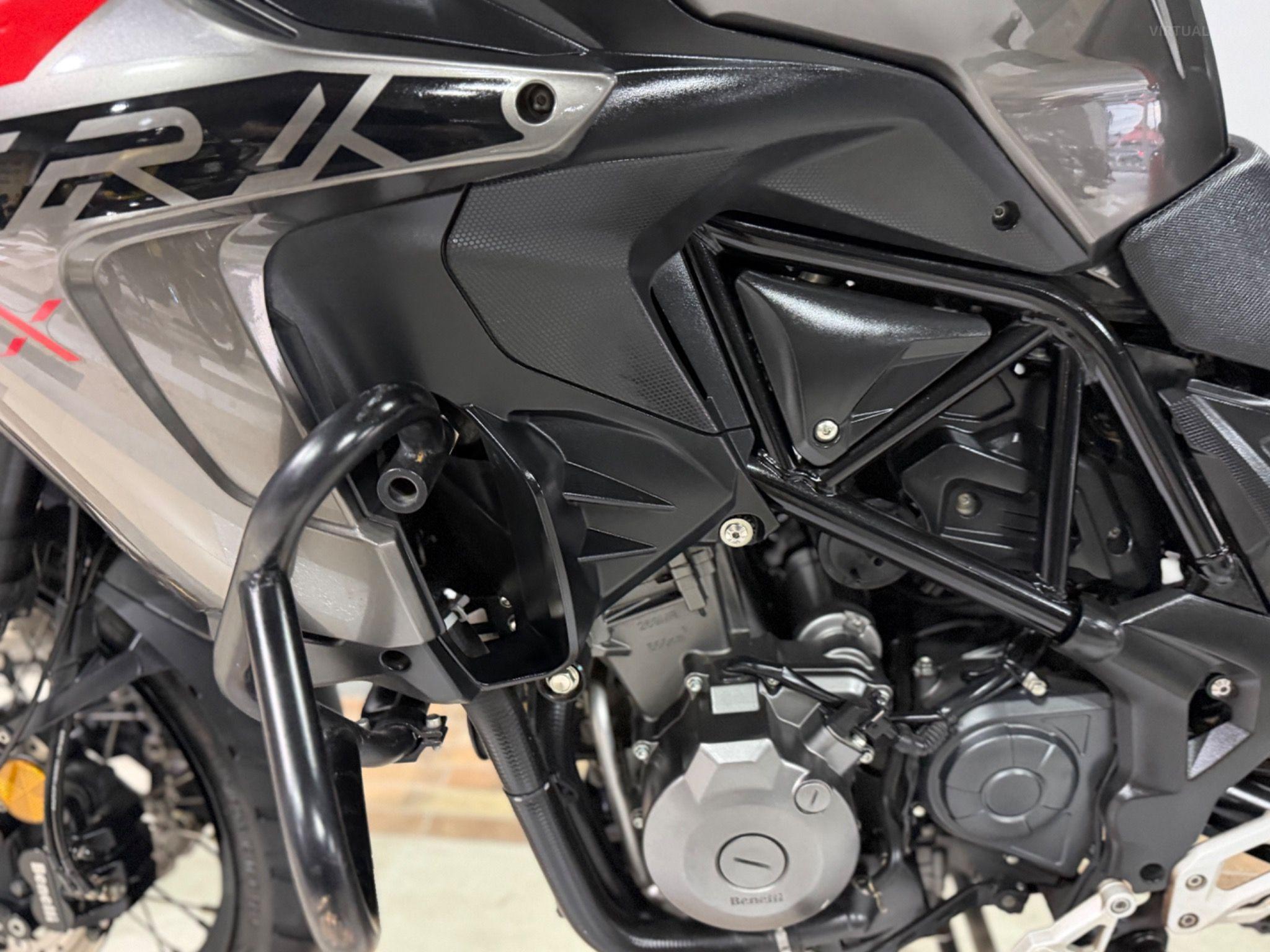 BENELLI TRK 502X ABS