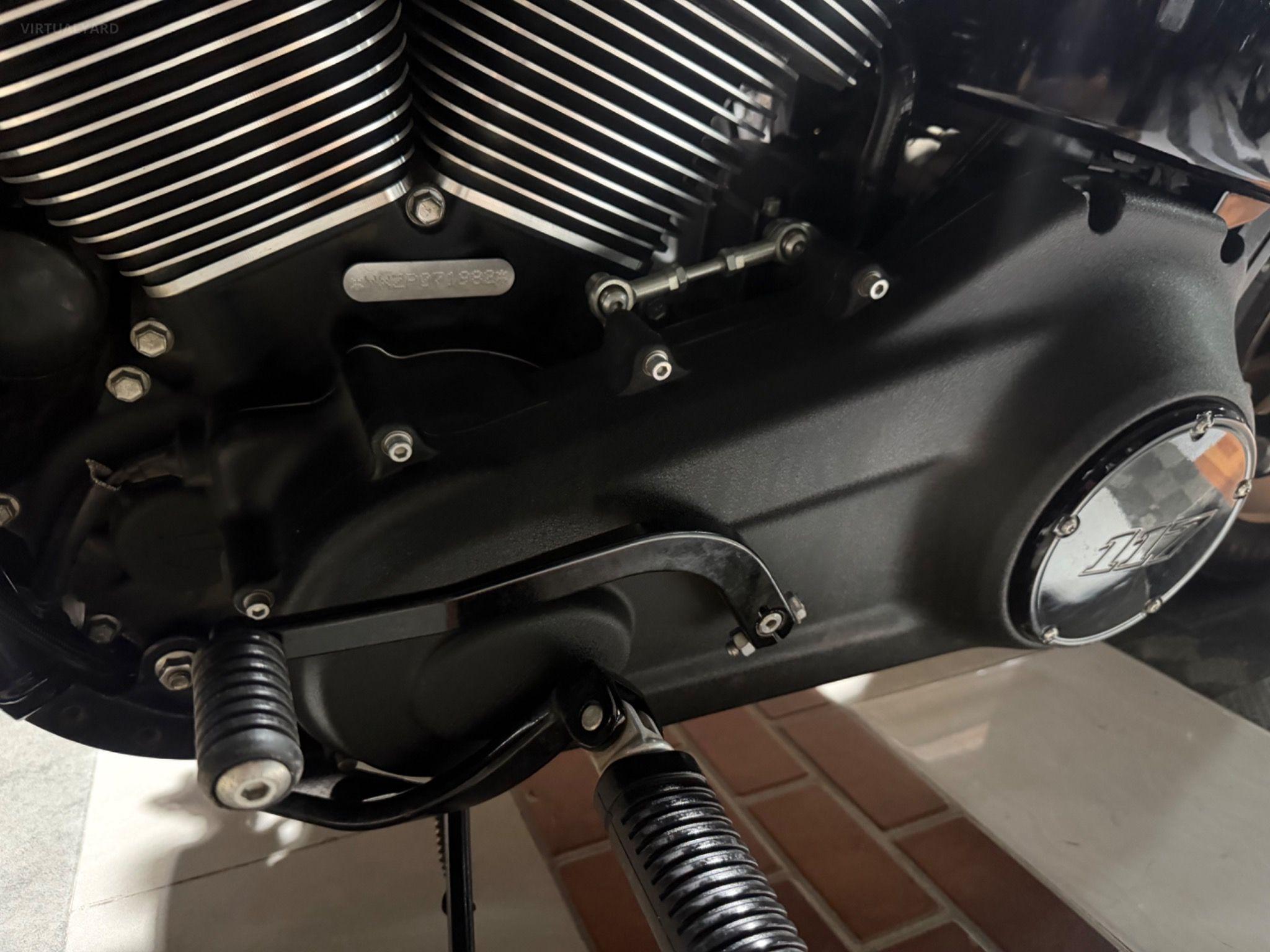 HARLEY DAVIDSON SOFTAIL LOW RIDER ABS