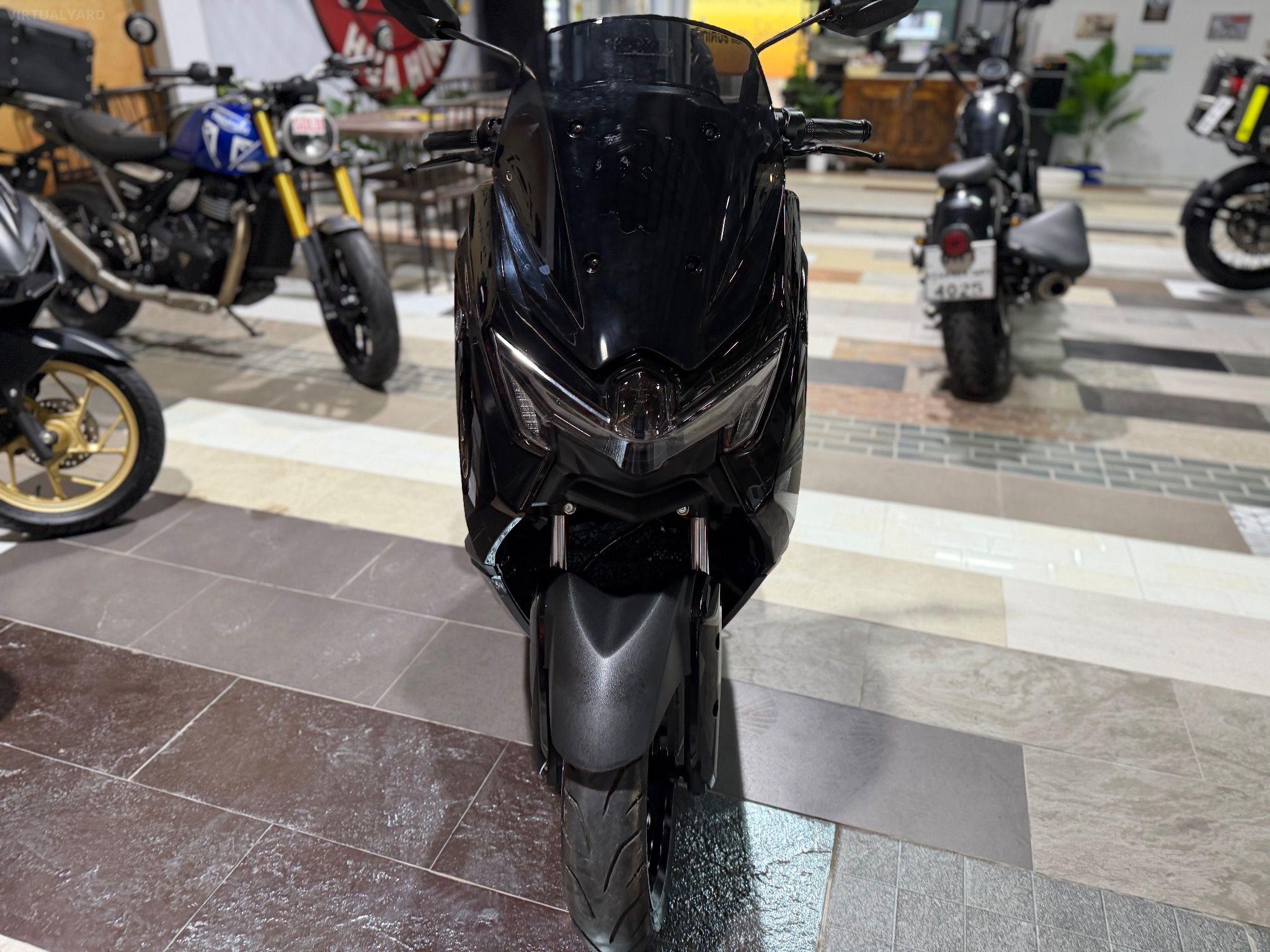 YAMAHA N-MAX 155 ABS
