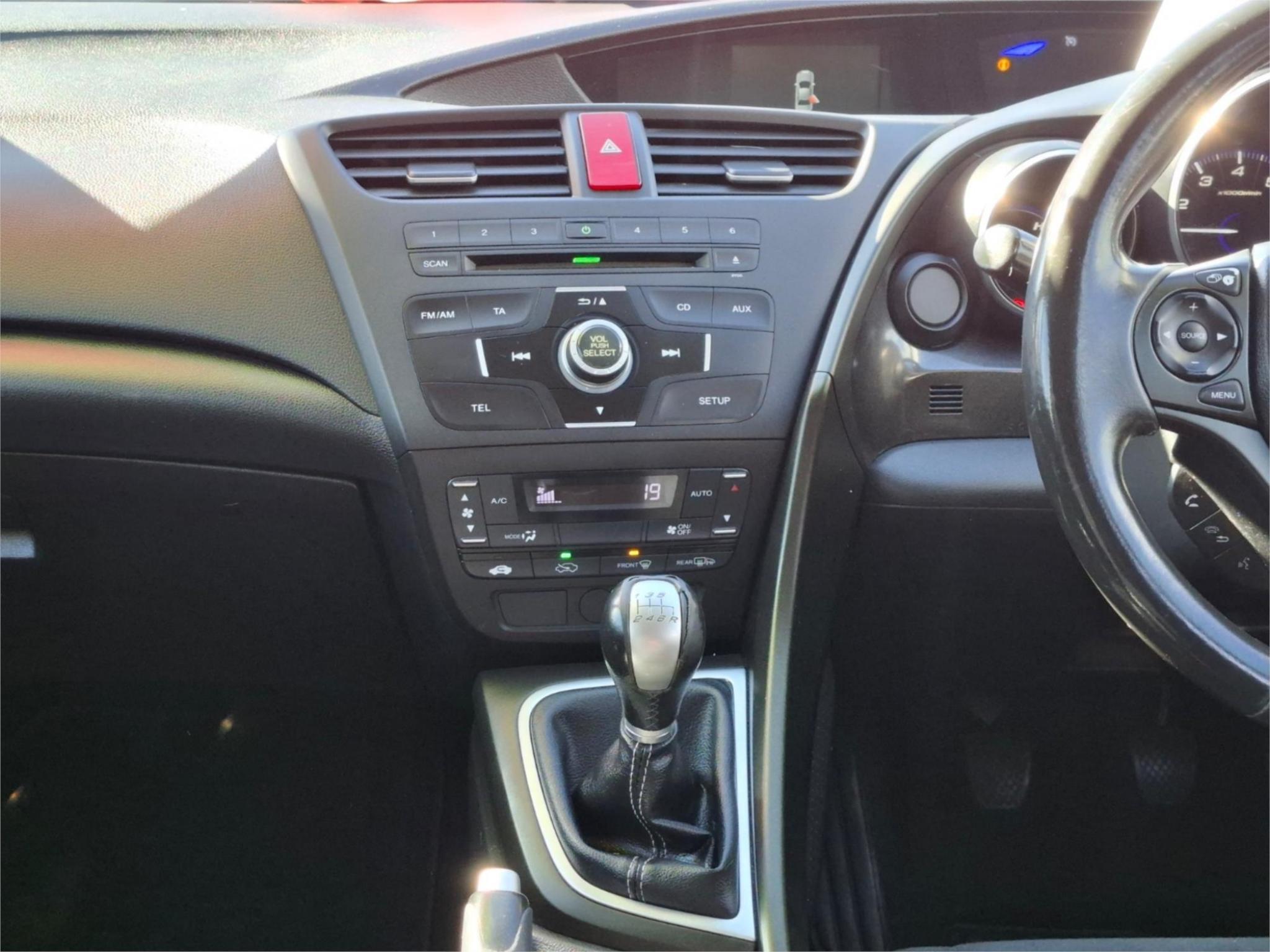 2013 HONDA CIVIC 9TH GEN VTI-S HATCHBACK 5DR MAN 6SP, 1.8I [MY13] image 13