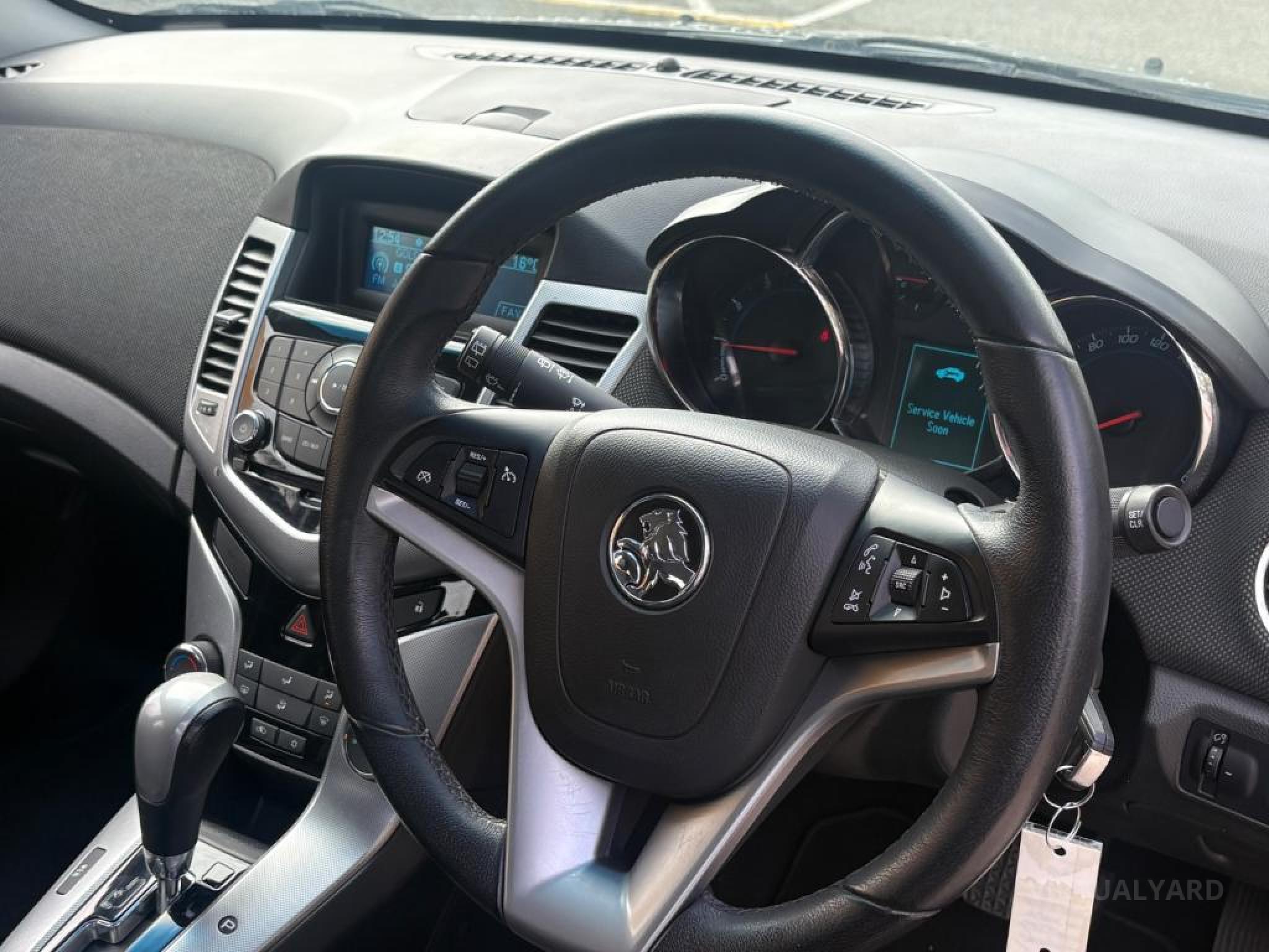 HOLDEN CRUZE