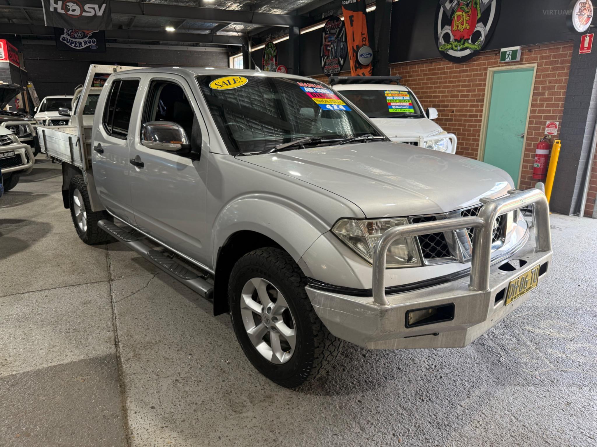 NISSAN NAVARA