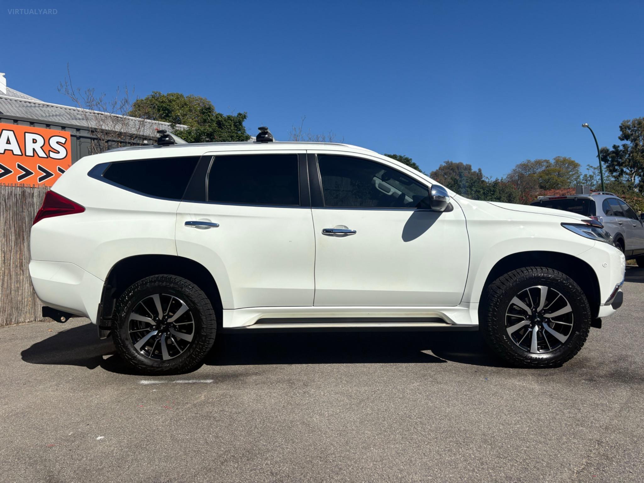 Mitsubishi Pajero Sport