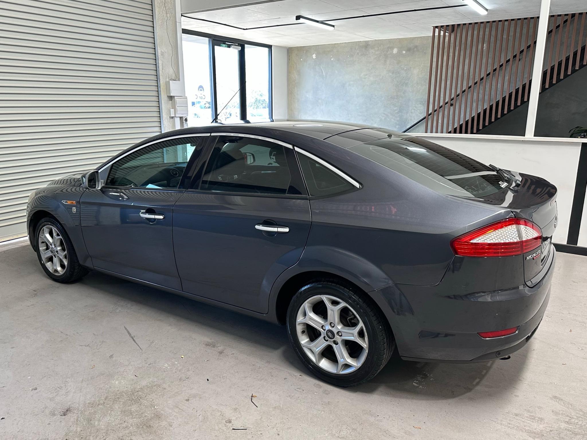 FORD MONDEO