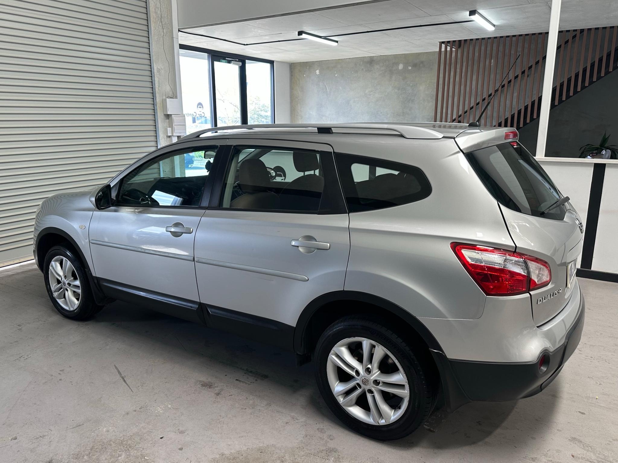 NISSAN DUALIS