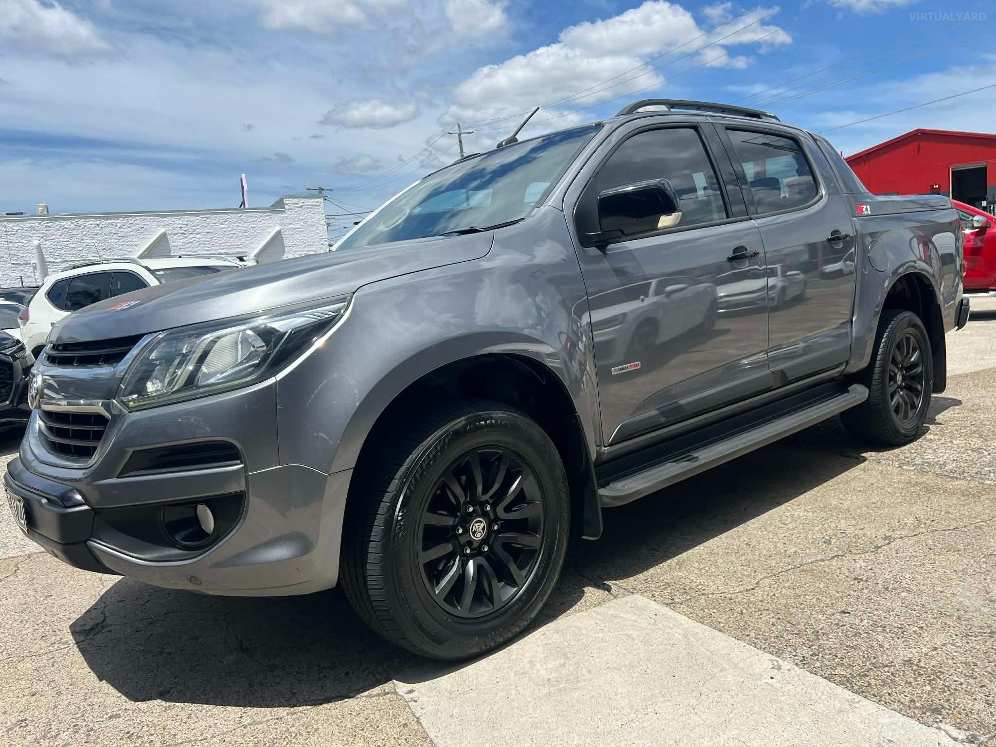 HOLDEN COLORADO