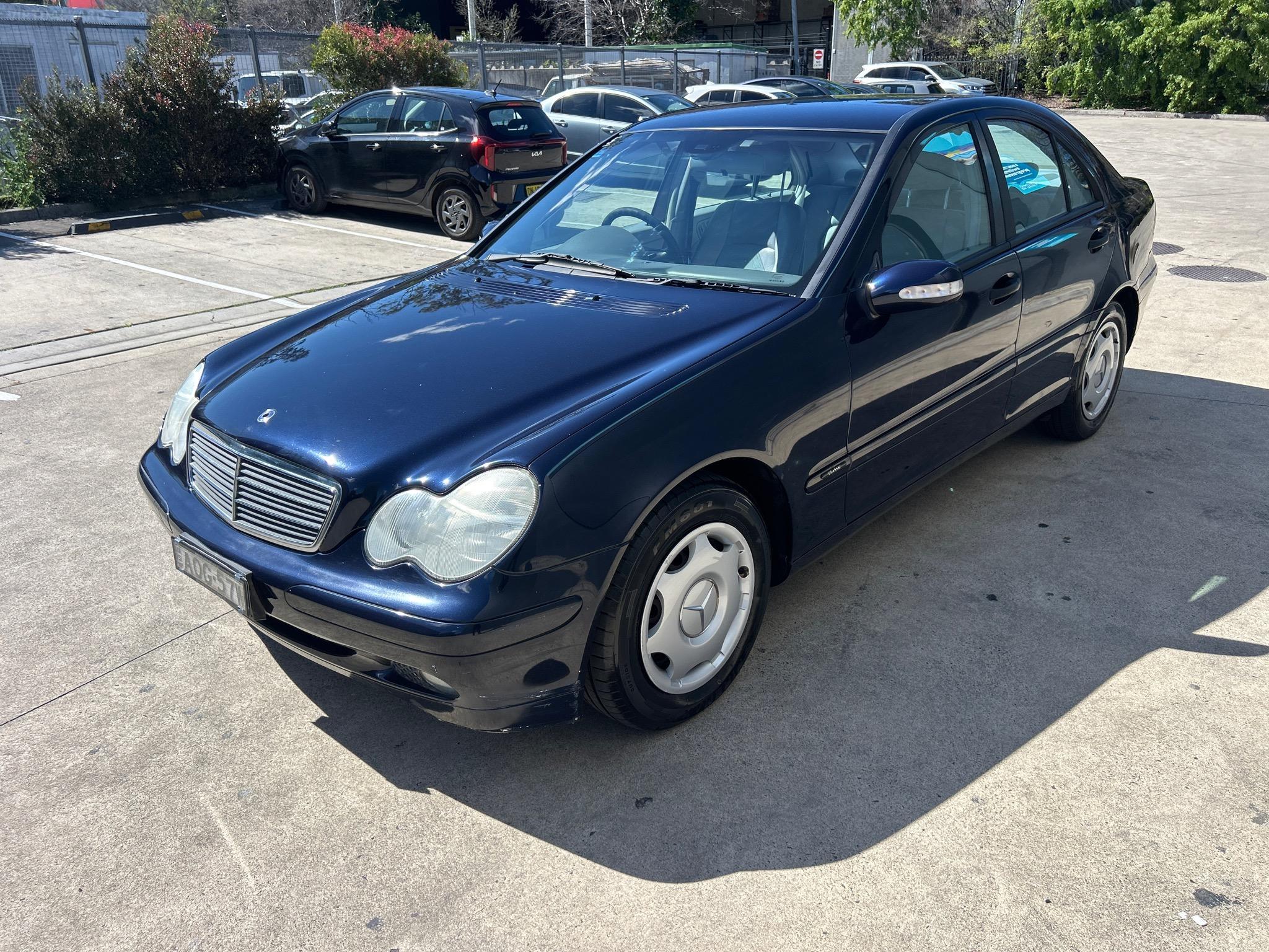 MERCEDES-BENZ C-CLASS CL203 C180 KOMPRESSOR SPORTS COUPE 2DR AUTO 5SP 1.8SC [MY03] image 11