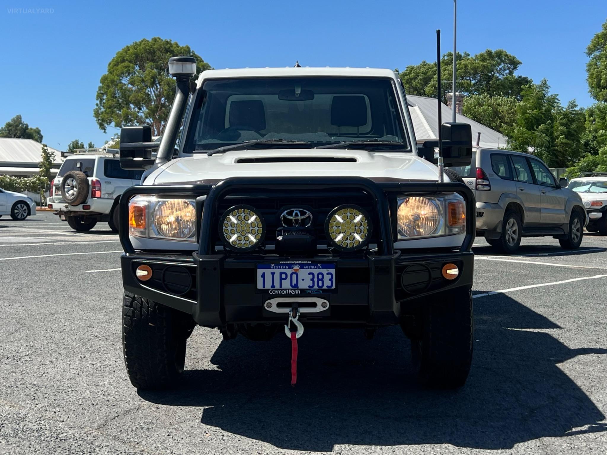 TOYOTA LANDCRUISER