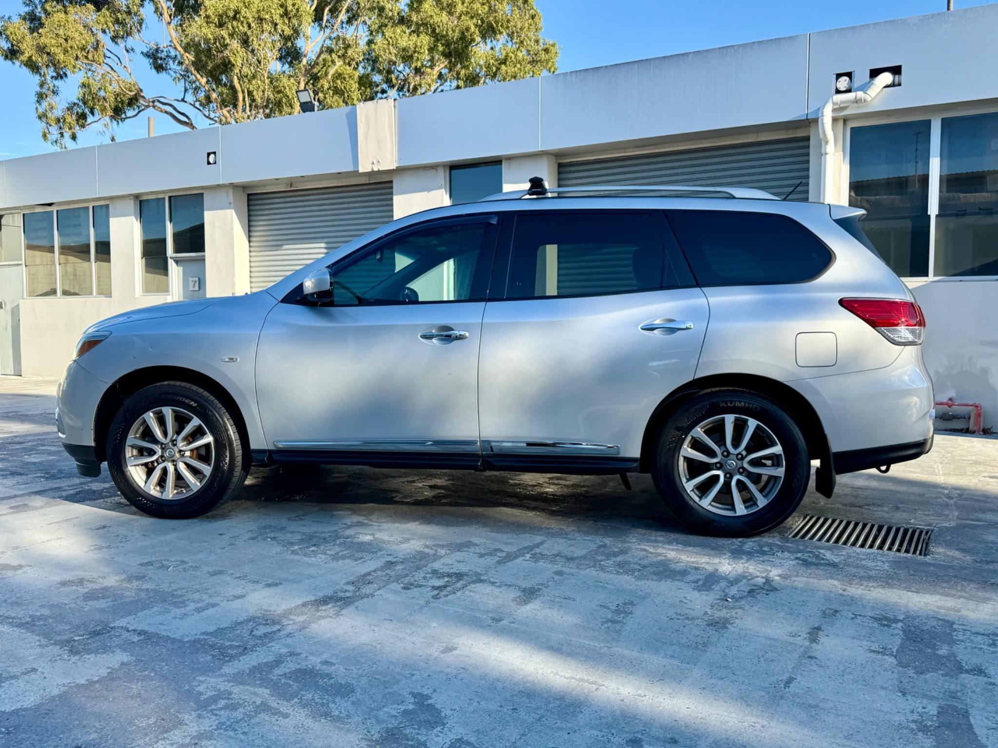 NISSAN PATHFINDER