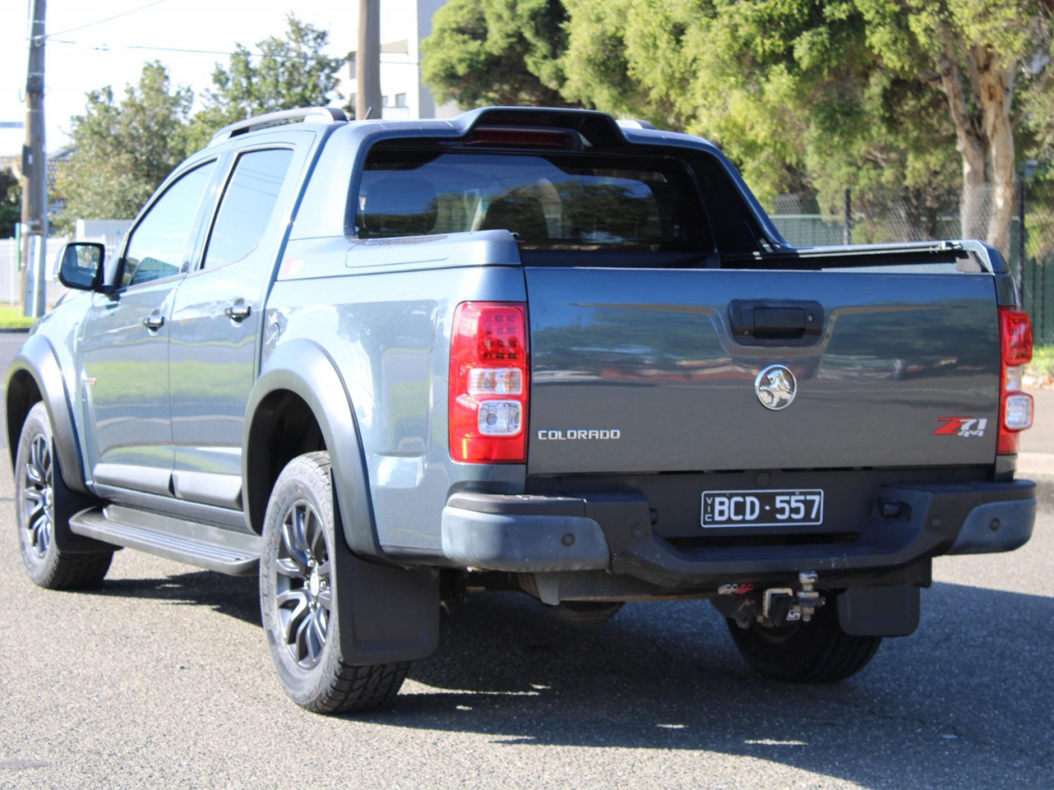 HOLDEN COLORADO