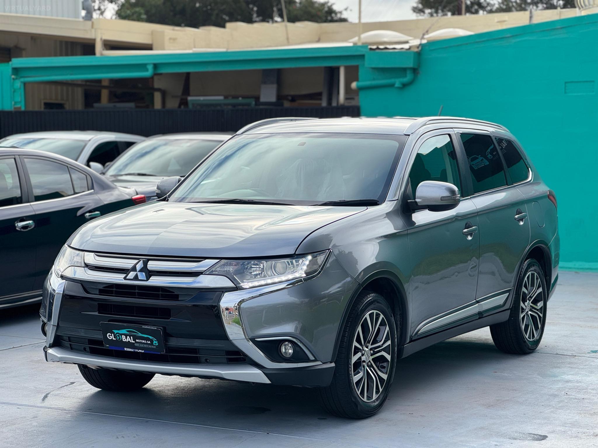 MITSUBISHI OUTLANDER