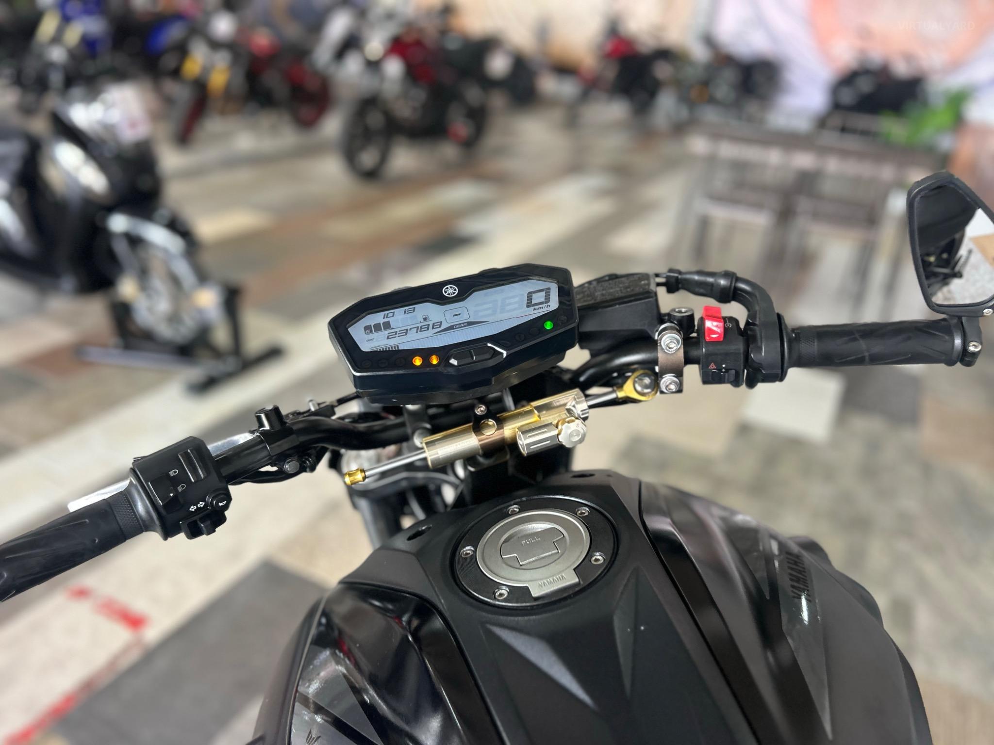 YAMAHA MT-07