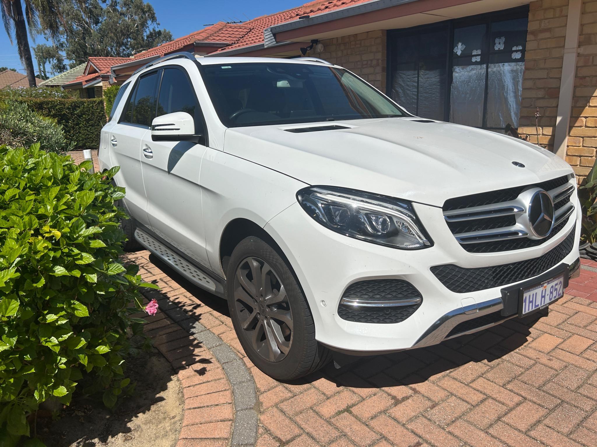 MERCEDES-BENZ GLE