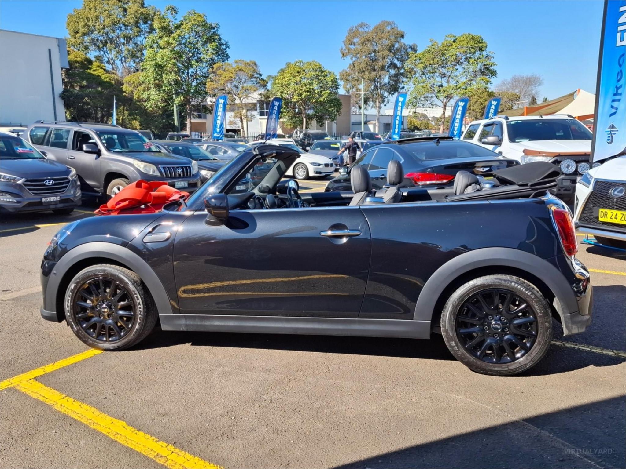 2023 MINI CONVERTIBLE F57 LCI-2 COOPER CLASSIC CONVERTIBLE 2DR D-CT 7SP 1.5T image 4